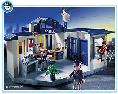 https://media.playmobil.com/i/playmobil/3165-A_product_detail