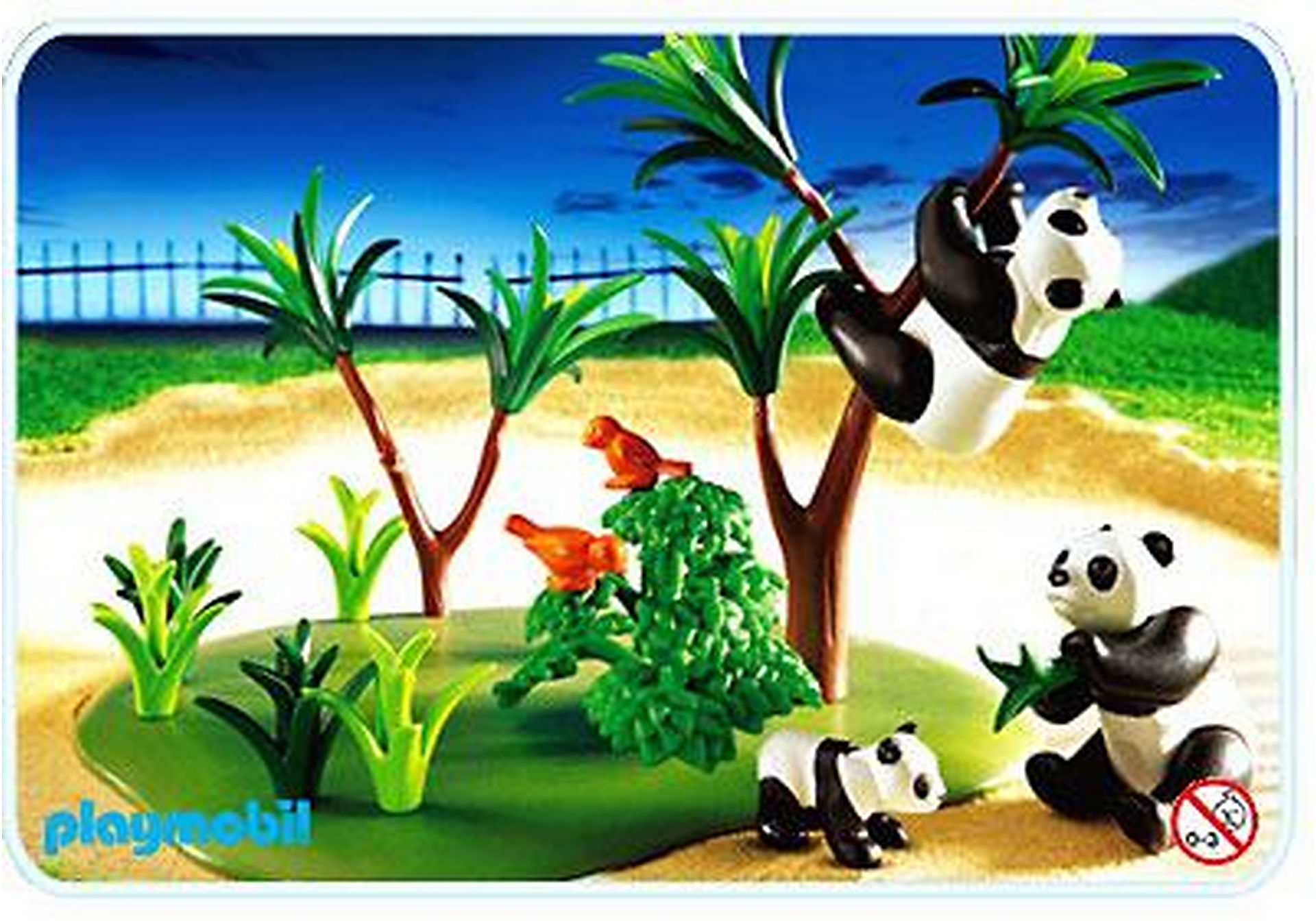3241-C Famille de pandas zoom image1