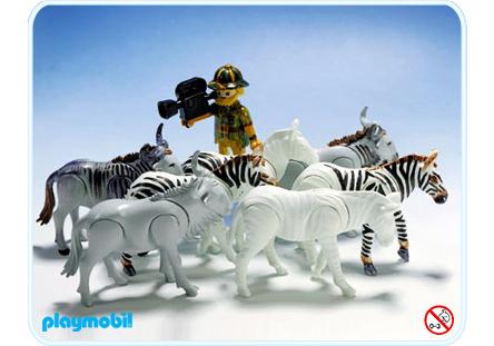 https://media.playmobil.com/i/playmobil/3677-A_product_detail