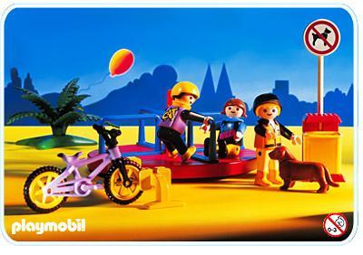 https://media.playmobil.com/i/playmobil/3820-A_product_detail