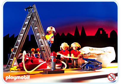 https://media.playmobil.com/i/playmobil/3881-A_product_detail