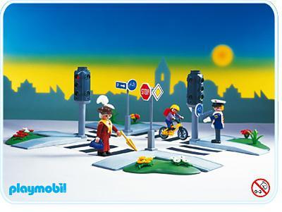https://media.playmobil.com/i/playmobil/3987-A_product_detail