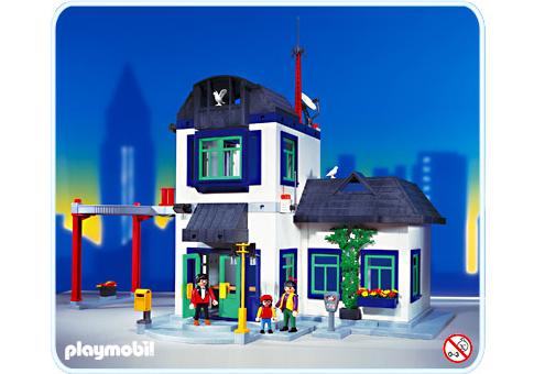 https://media.playmobil.com/i/playmobil/3988-A_product_detail