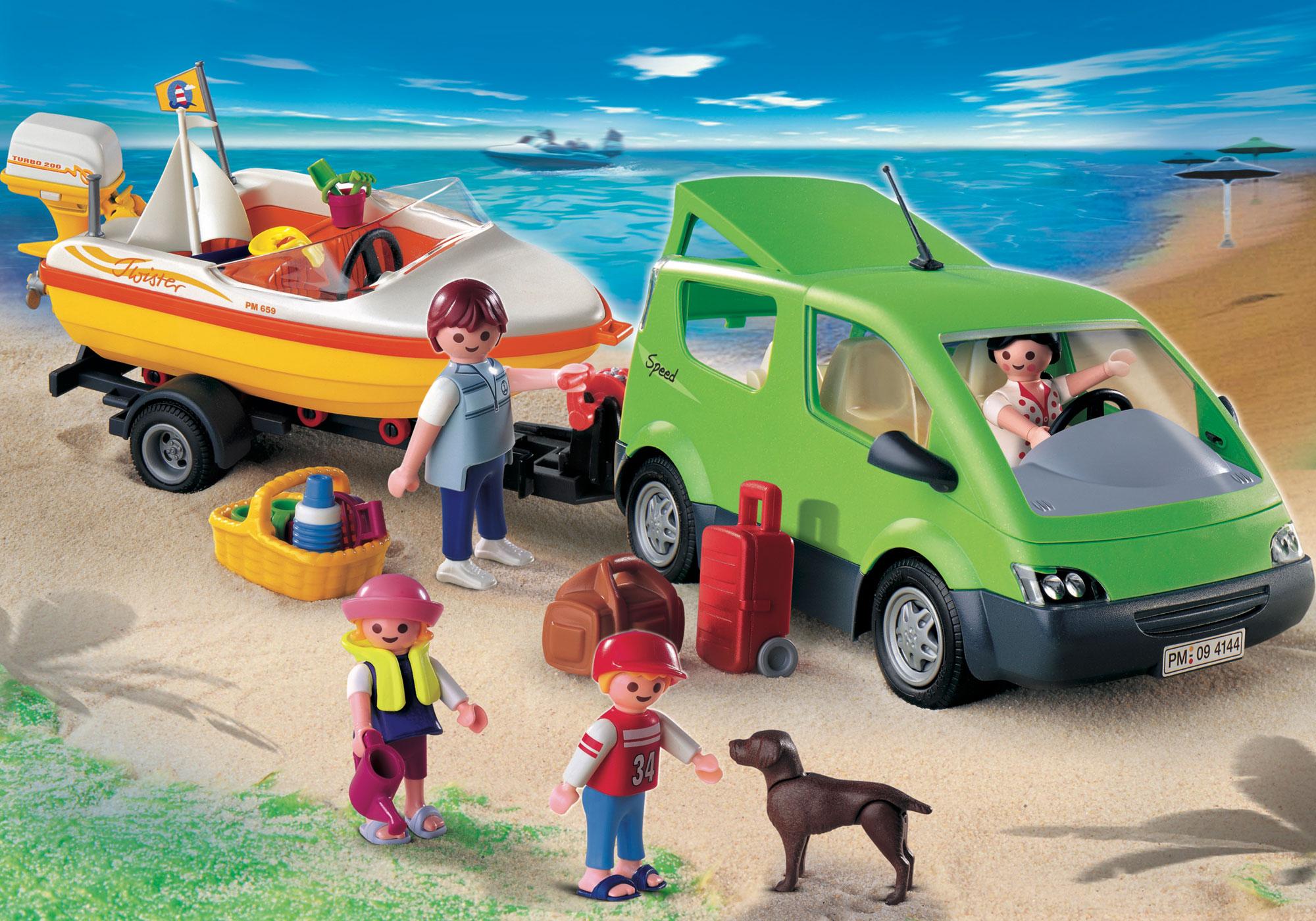4144_product_detail/Carro Familiar com Lancha