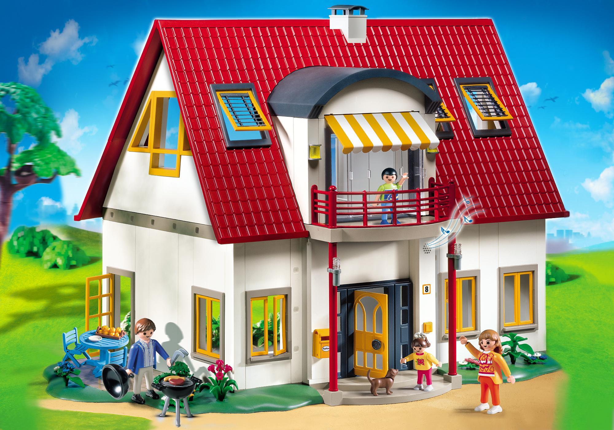Suburban House 4279