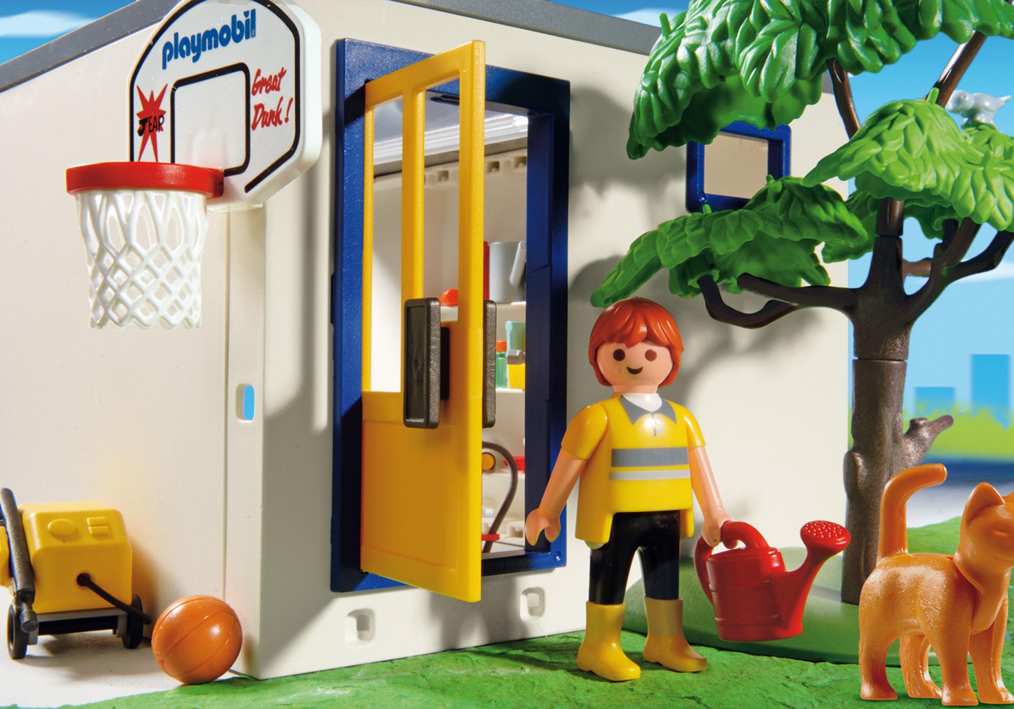 https://media.playmobil.com/i/playmobil/4318_product_extra2