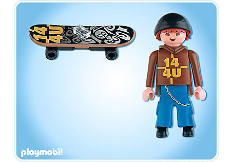4754-A Skateboarder detail image 2