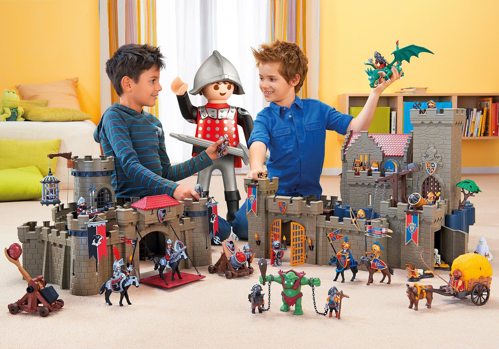 https://media.playmobil.com/i/playmobil/4895_product_extra1