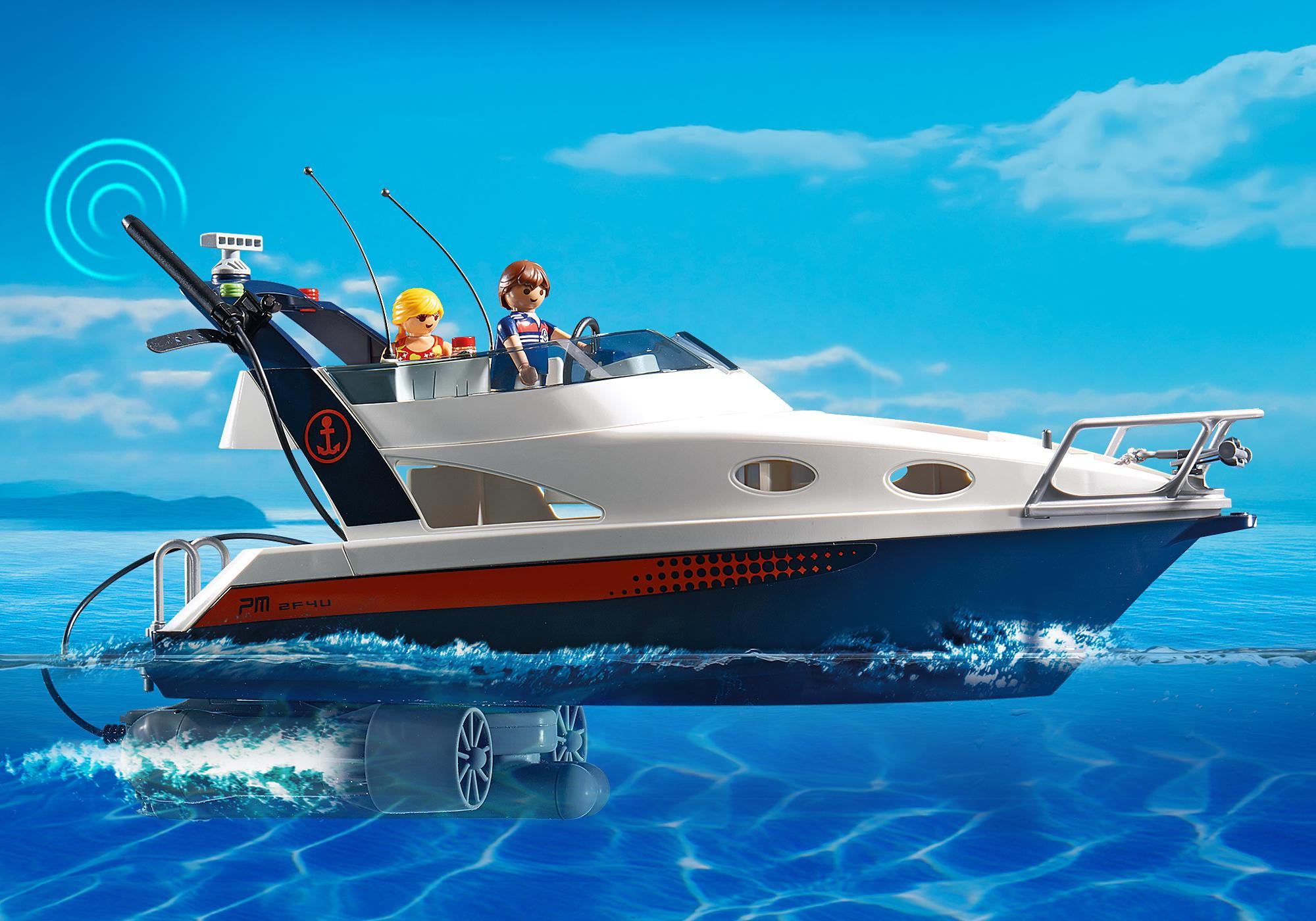 https://media.playmobil.com/i/playmobil/5205_product_extra1