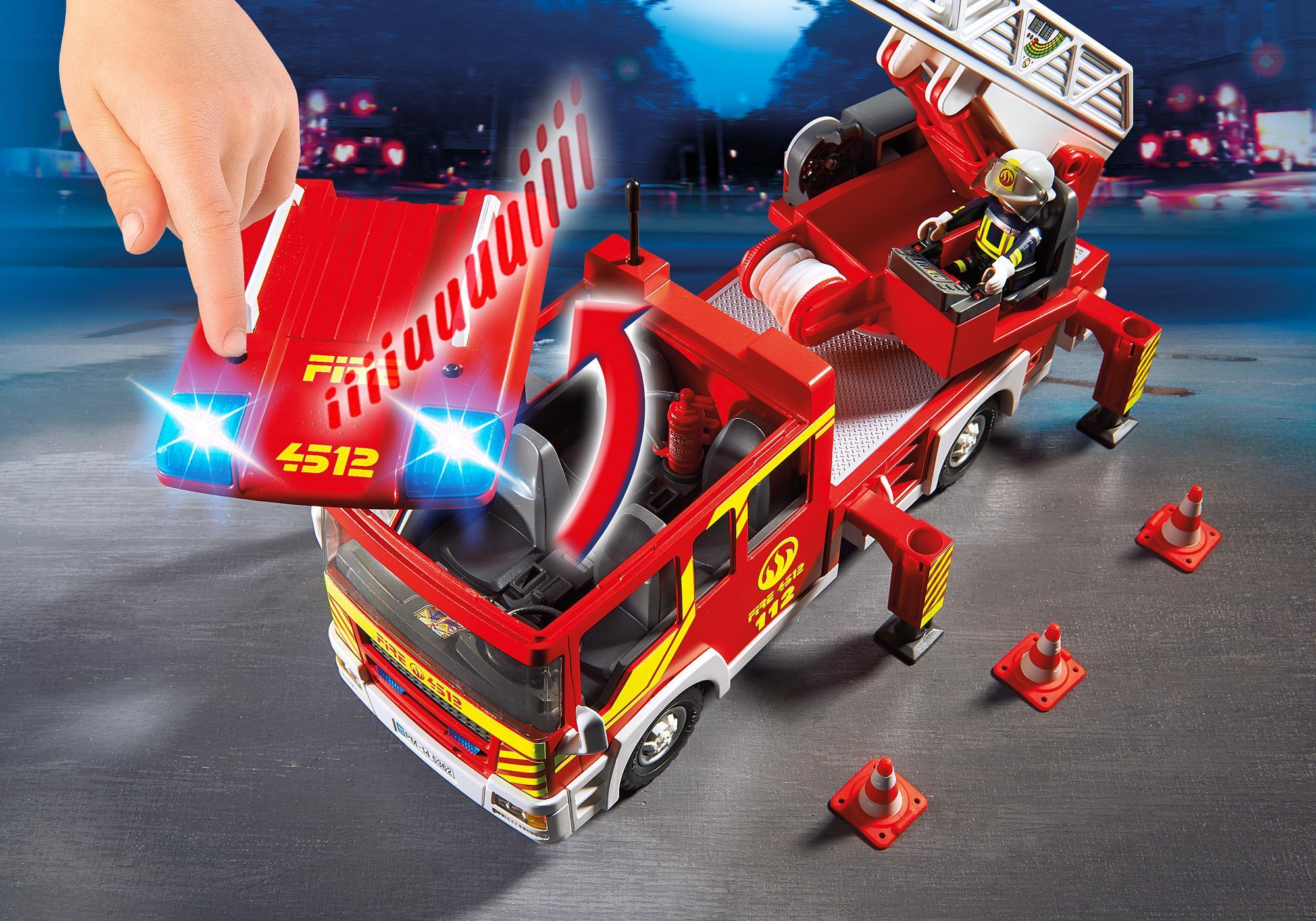 https://media.playmobil.com/i/playmobil/5362_product_extra1