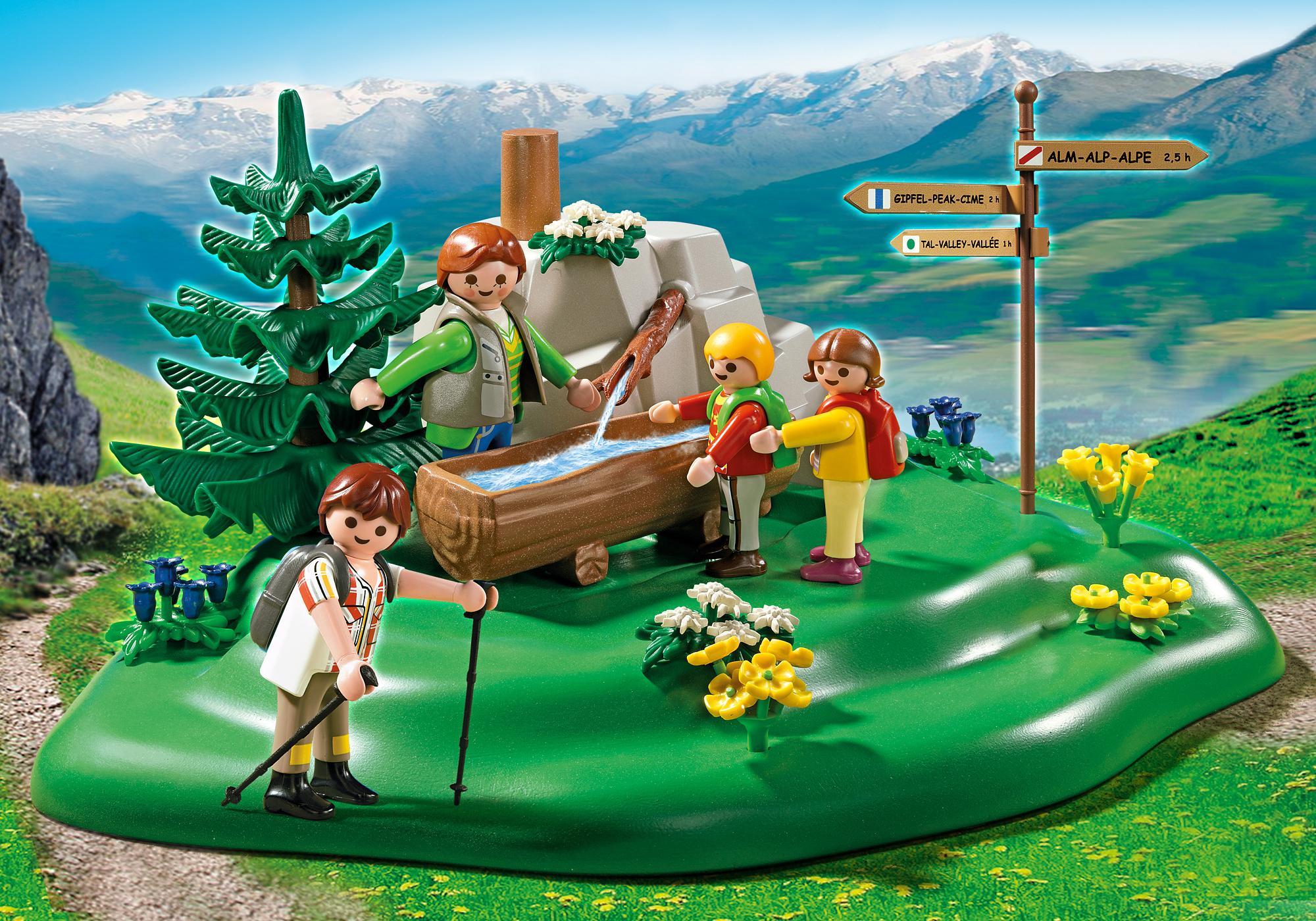 https://media.playmobil.com/i/playmobil/5424_product_detail
