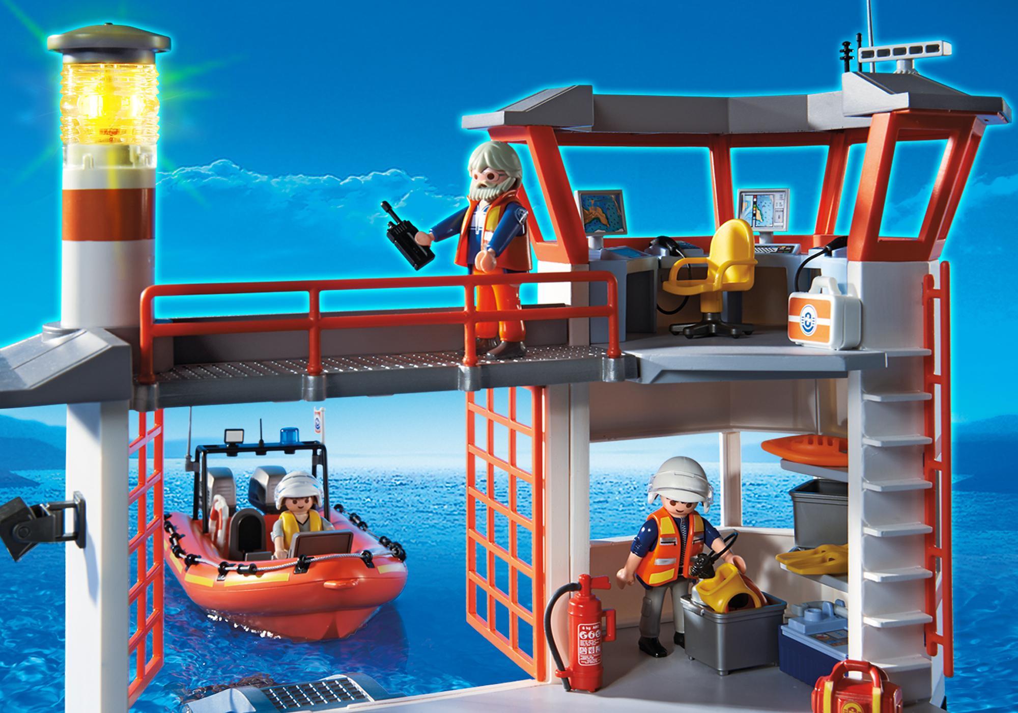 playmobil lifeboat station