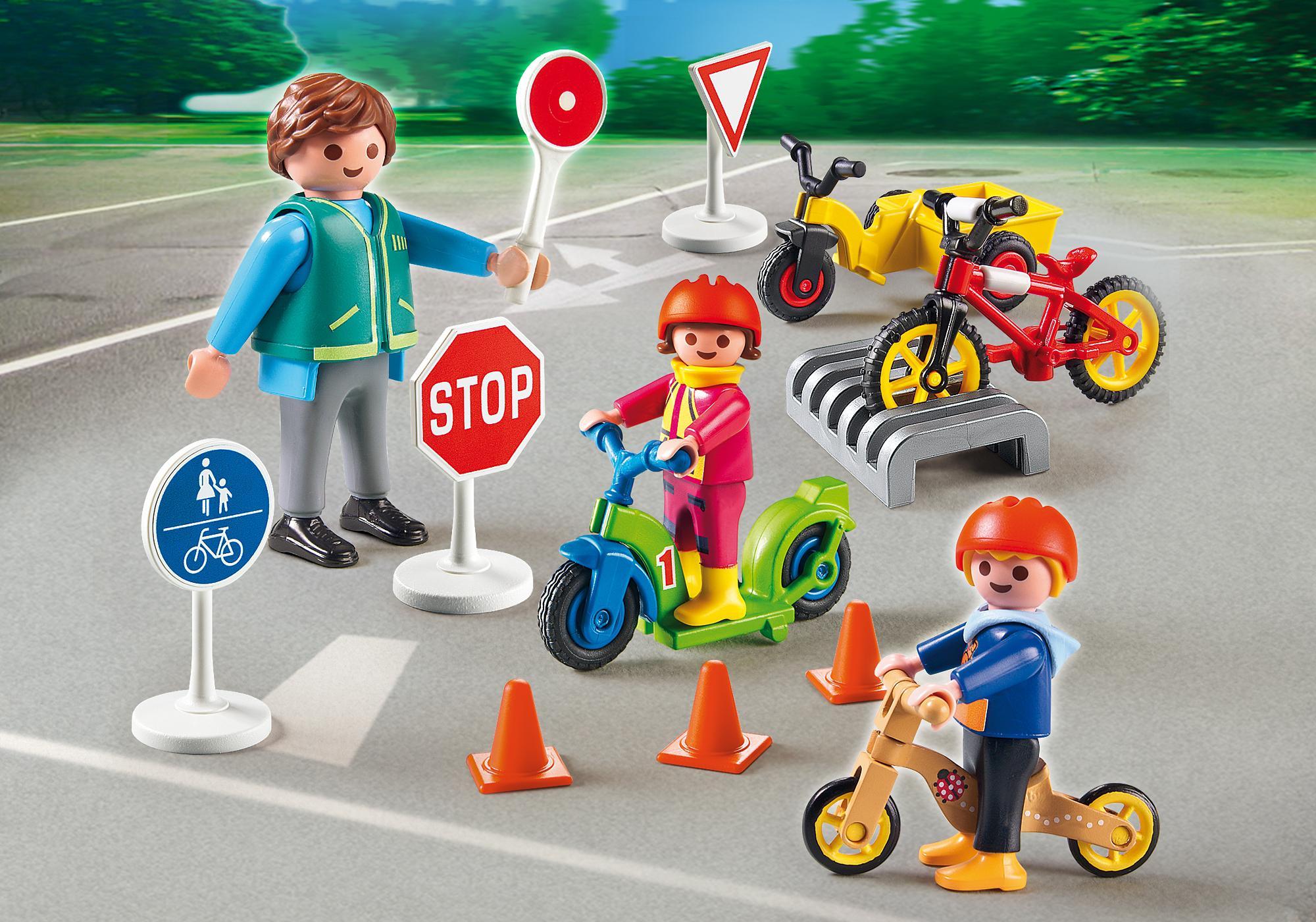 https://media.playmobil.com/i/playmobil/5571_product_detail