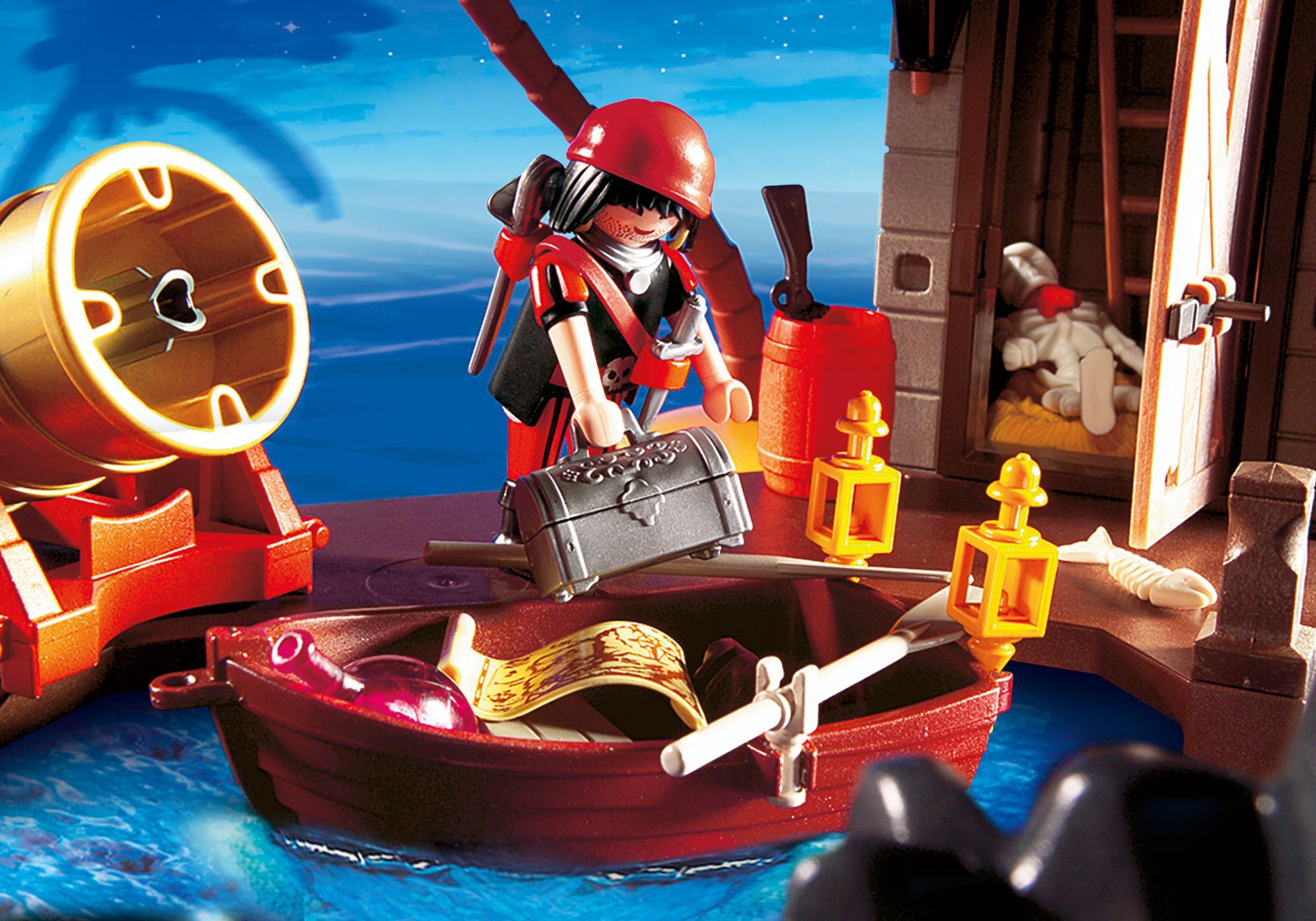 https://media.playmobil.com/i/playmobil/5622_product_extra1