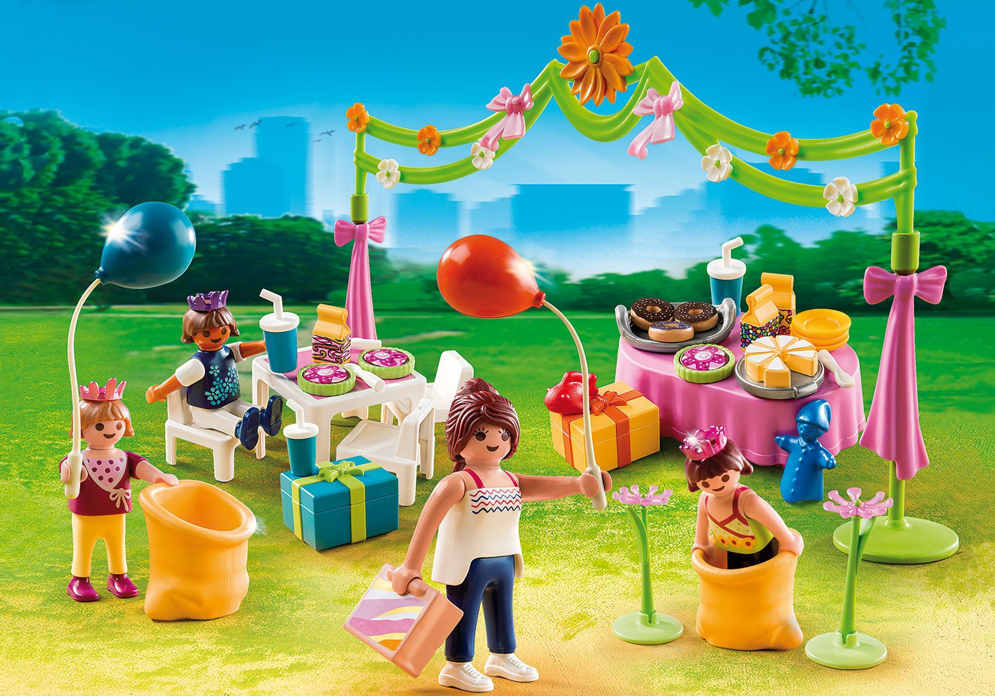 https://media.playmobil.com/i/playmobil/5627_product_detail