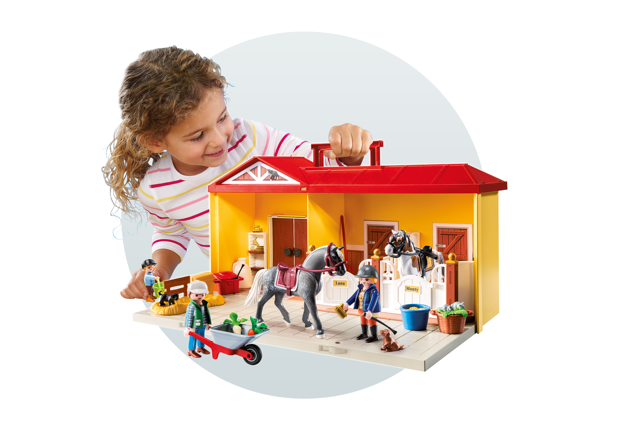 playmobil take along horse stable