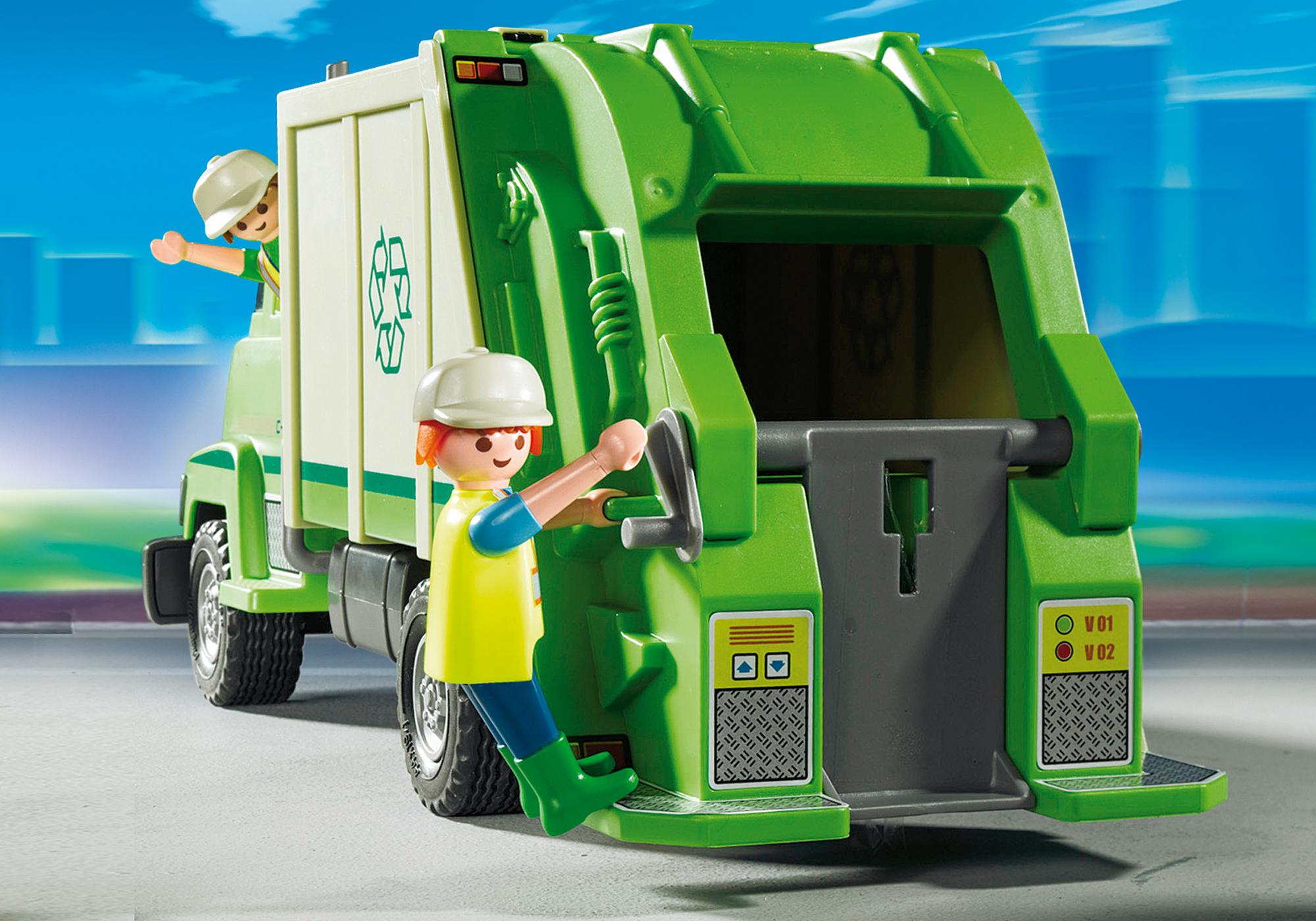 https://media.playmobil.com/i/playmobil/5679_product_extra1