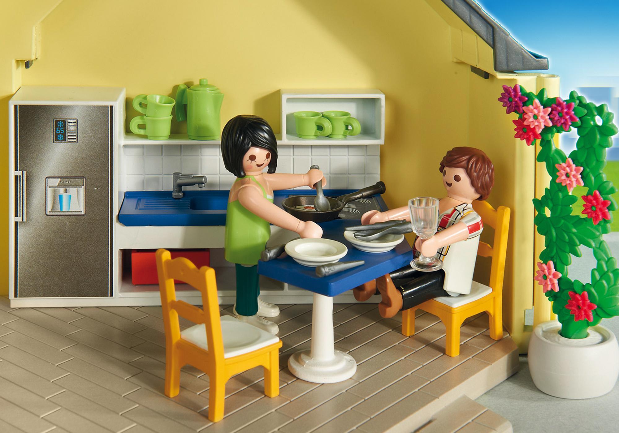 https://media.playmobil.com/i/playmobil/5951_product_extra3
