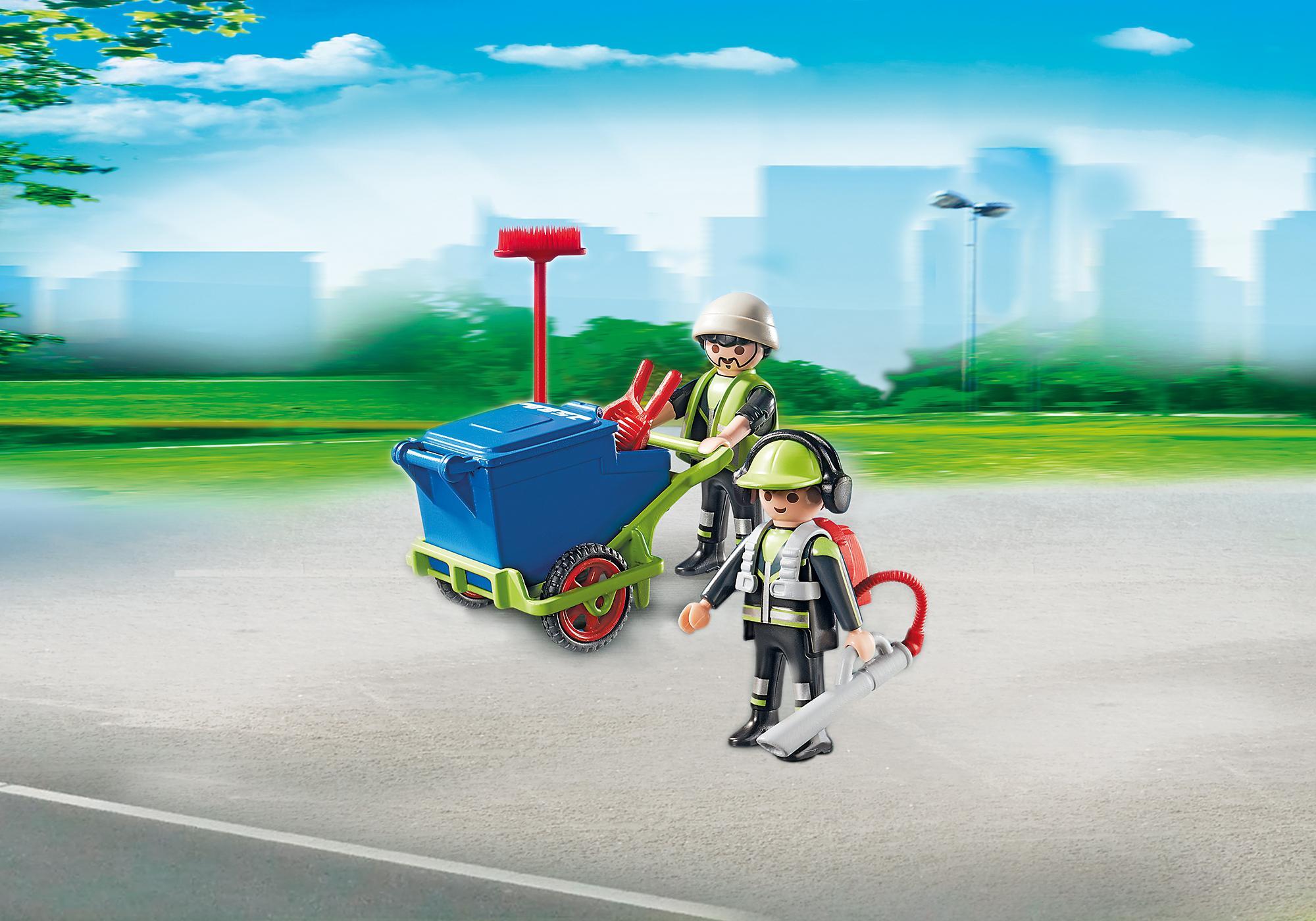 https://media.playmobil.com/i/playmobil/6113_product_detail