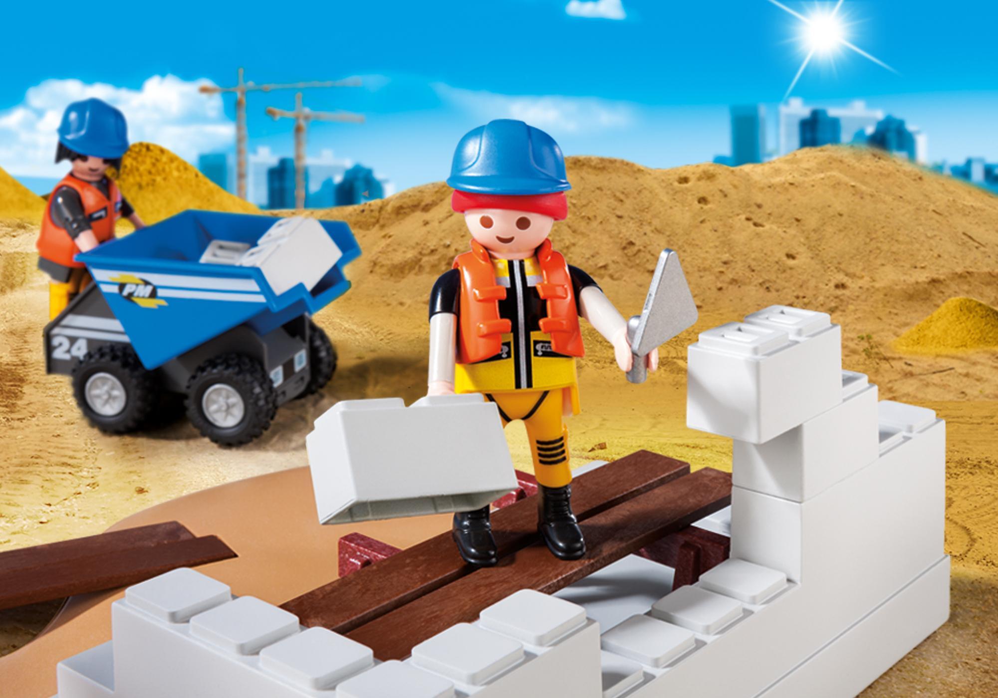 https://media.playmobil.com/i/playmobil/6144_product_extra1