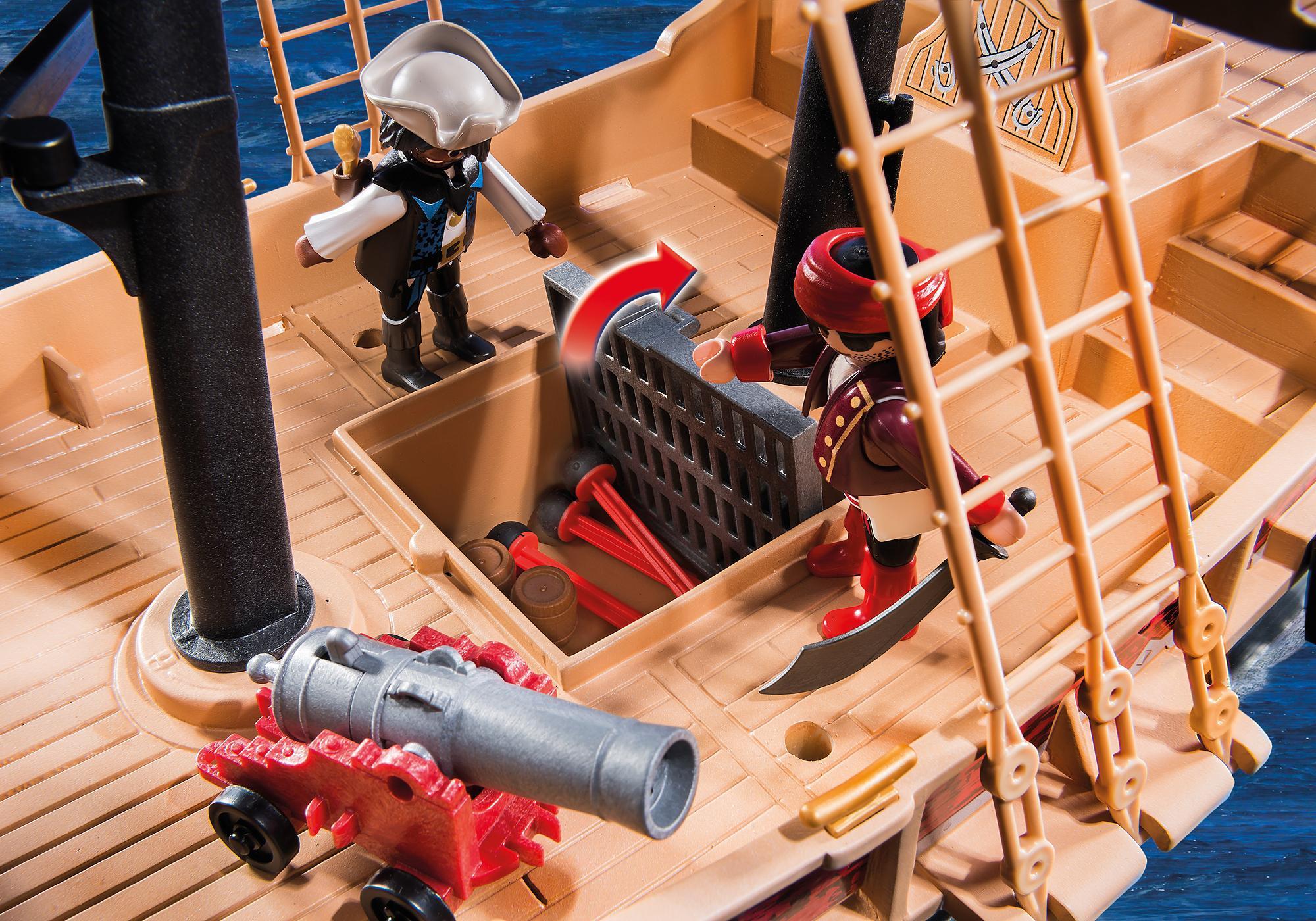 playmobil pirate raiders ship