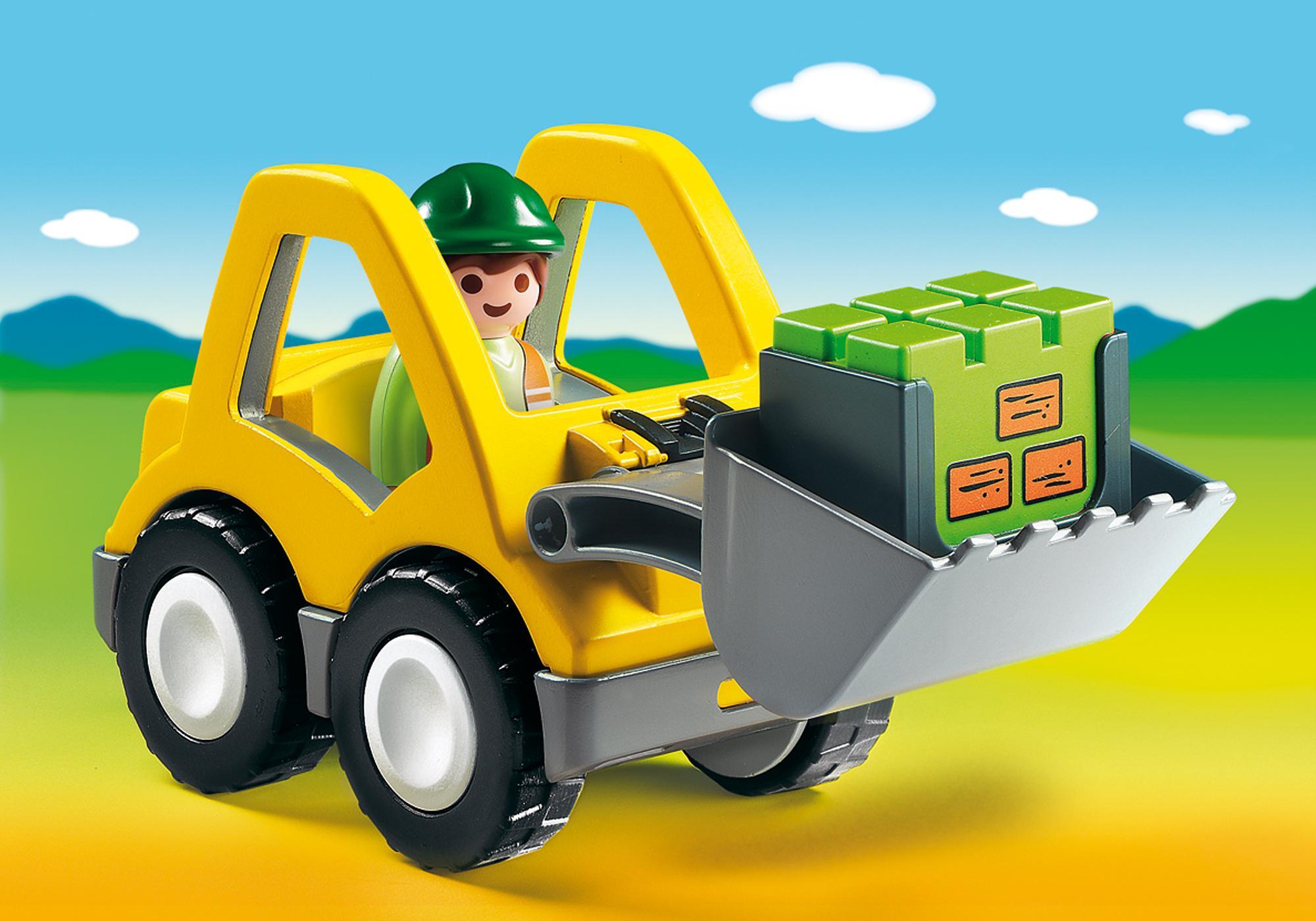 6775 Tractor