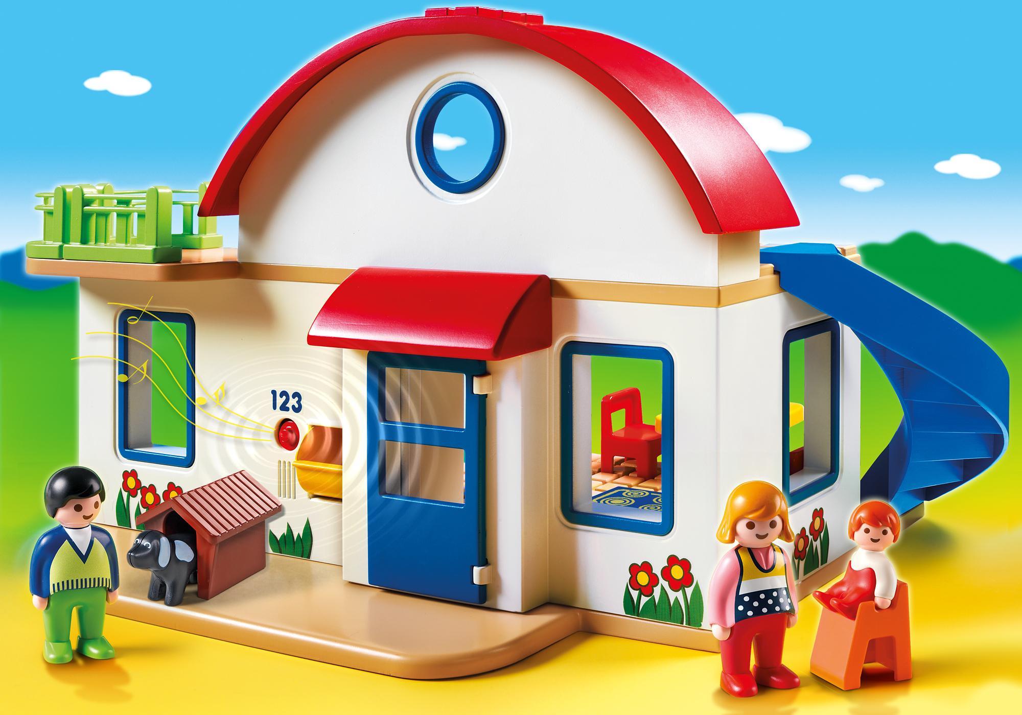 https://media.playmobil.com/i/playmobil/6784_product_detail