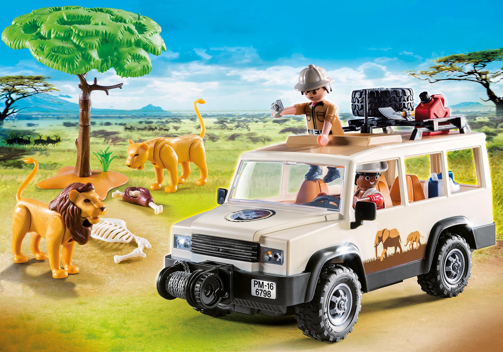 https://media.playmobil.com/i/playmobil/6798_product_detail