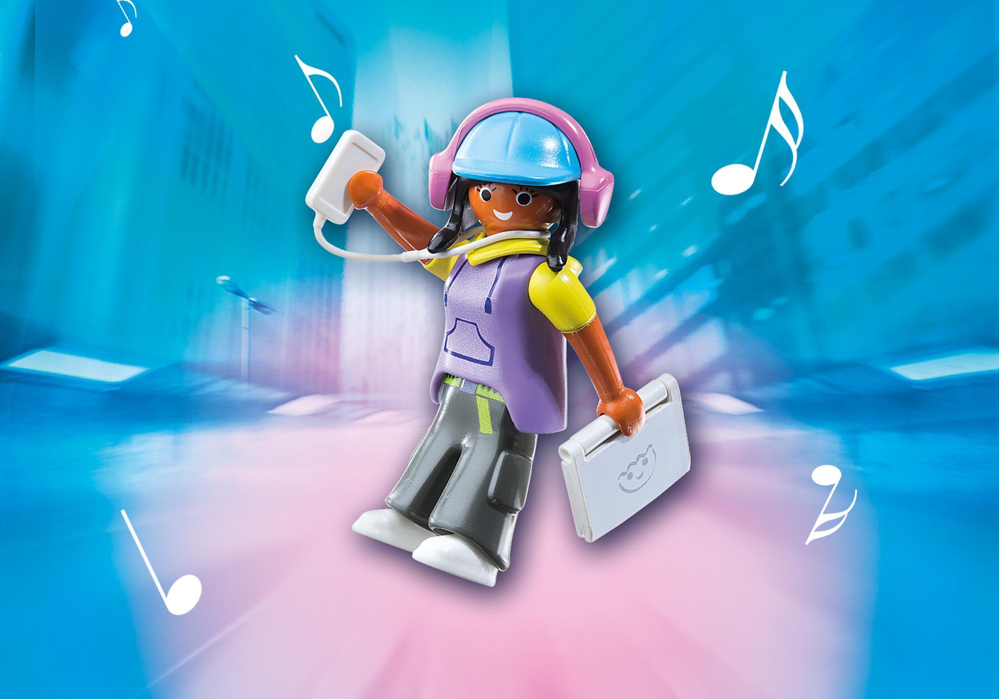 https://media.playmobil.com/i/playmobil/6828_product_detail