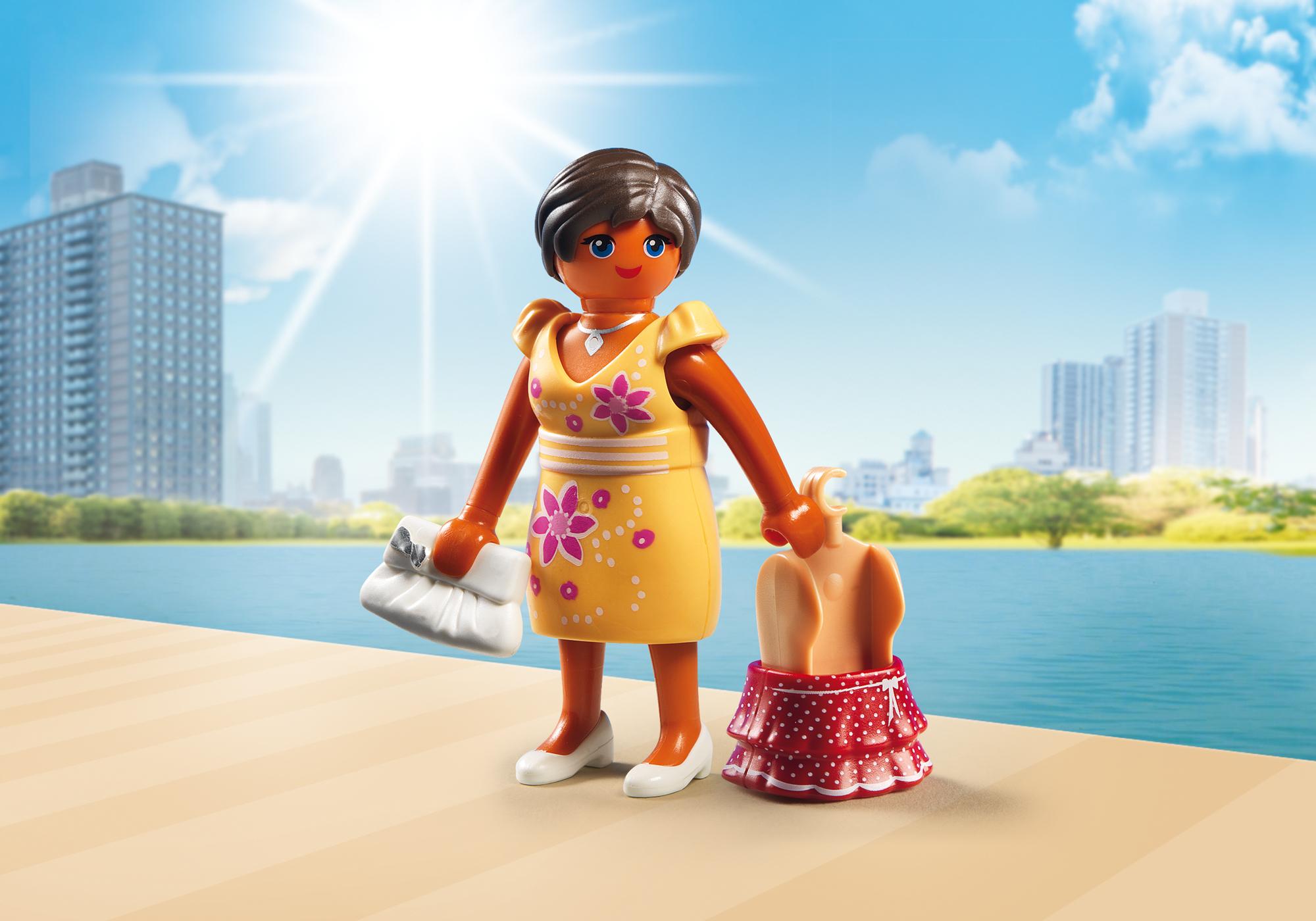 https://media.playmobil.com/i/playmobil/6882_product_detail