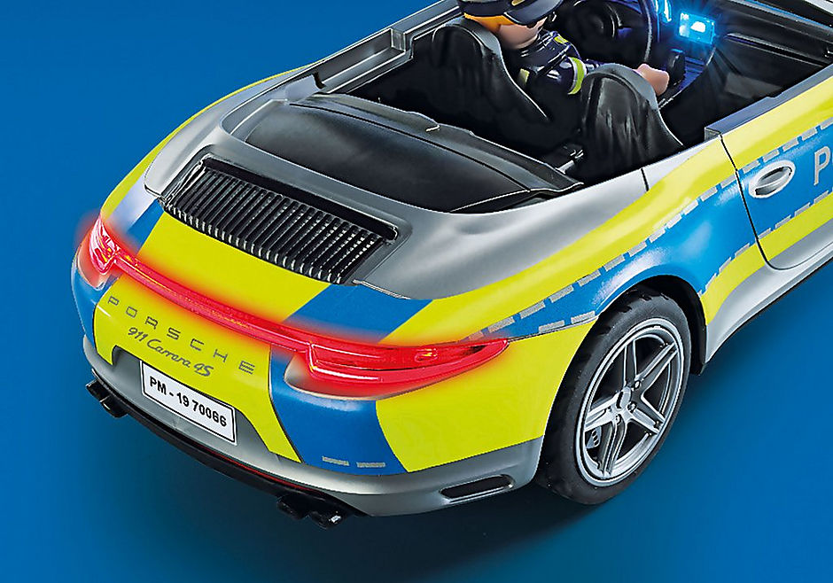 70066 Porsche 911 Carrera 4S Police detail image 6