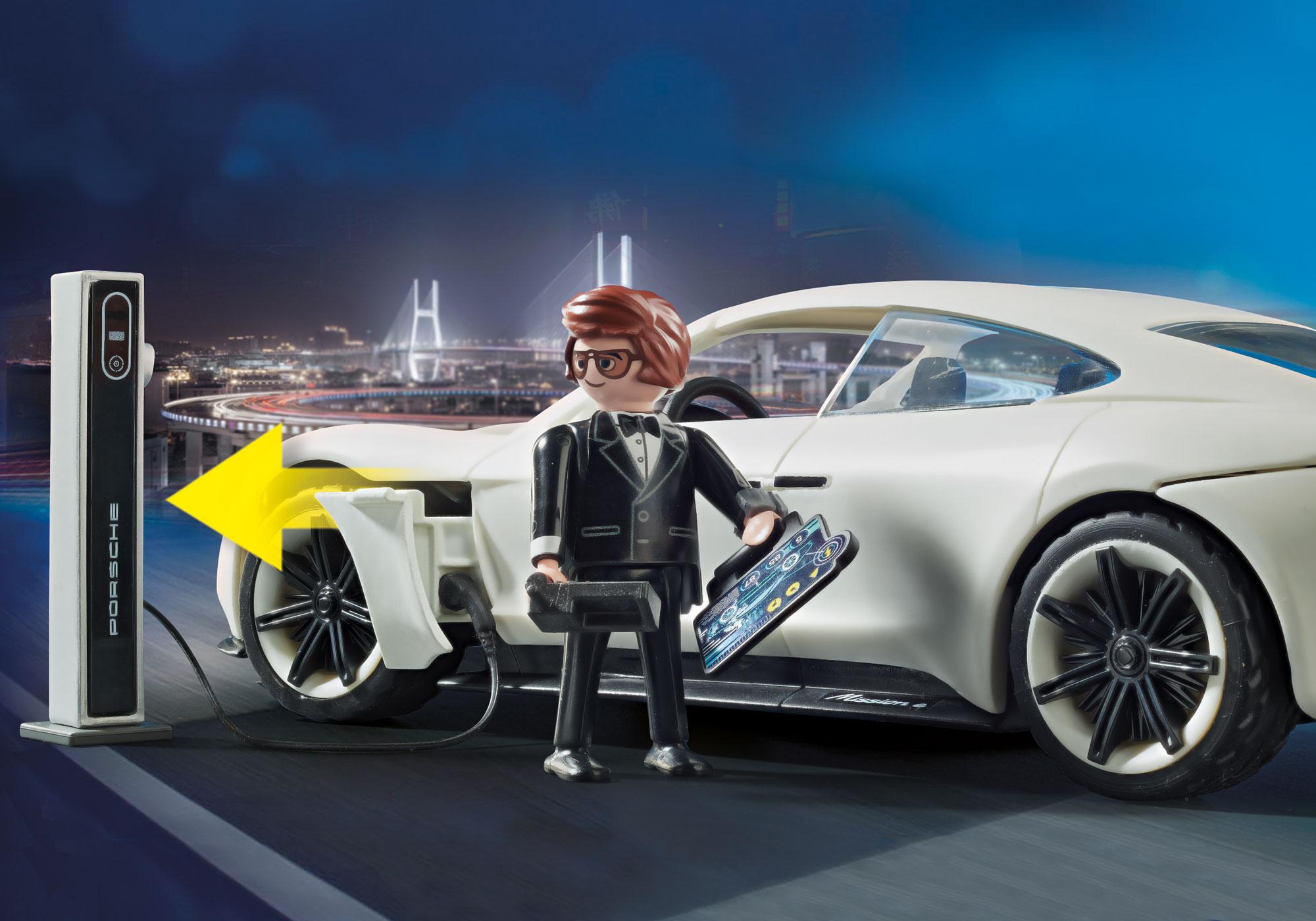 PLAYMOBIL THE MOVIE Rex Dasher s Porsche Mission E - 70078 