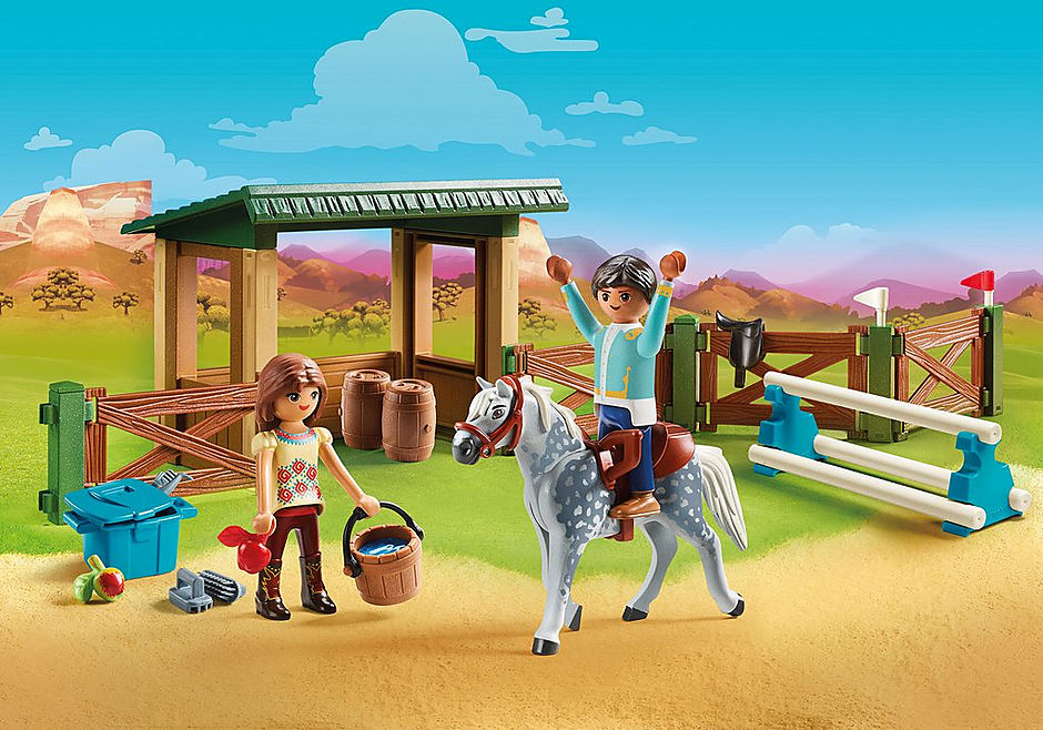 70119 Riding Arena with Lucky & Javier detail image 1