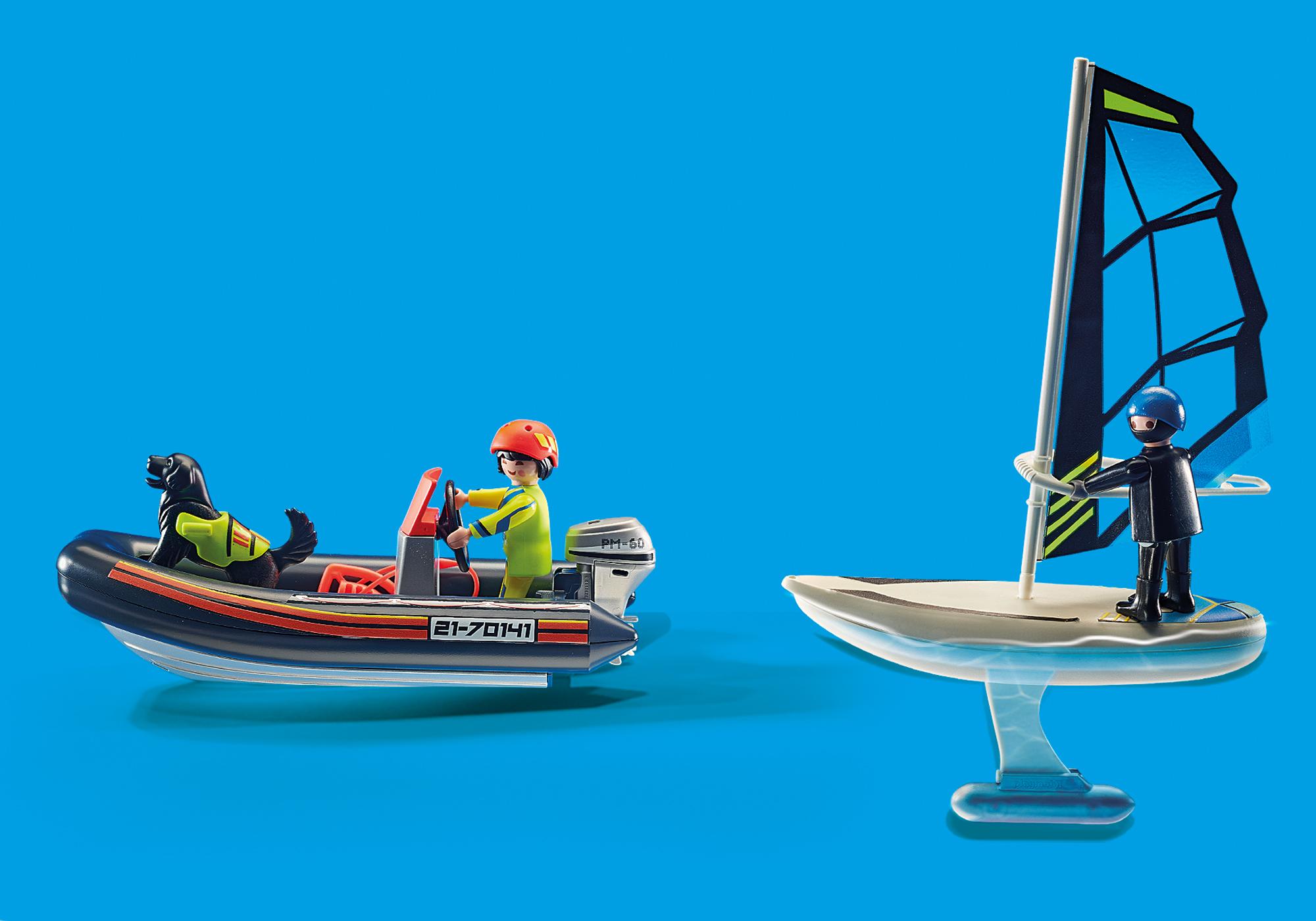 https://media.playmobil.com/i/playmobil/70141_product_extra3