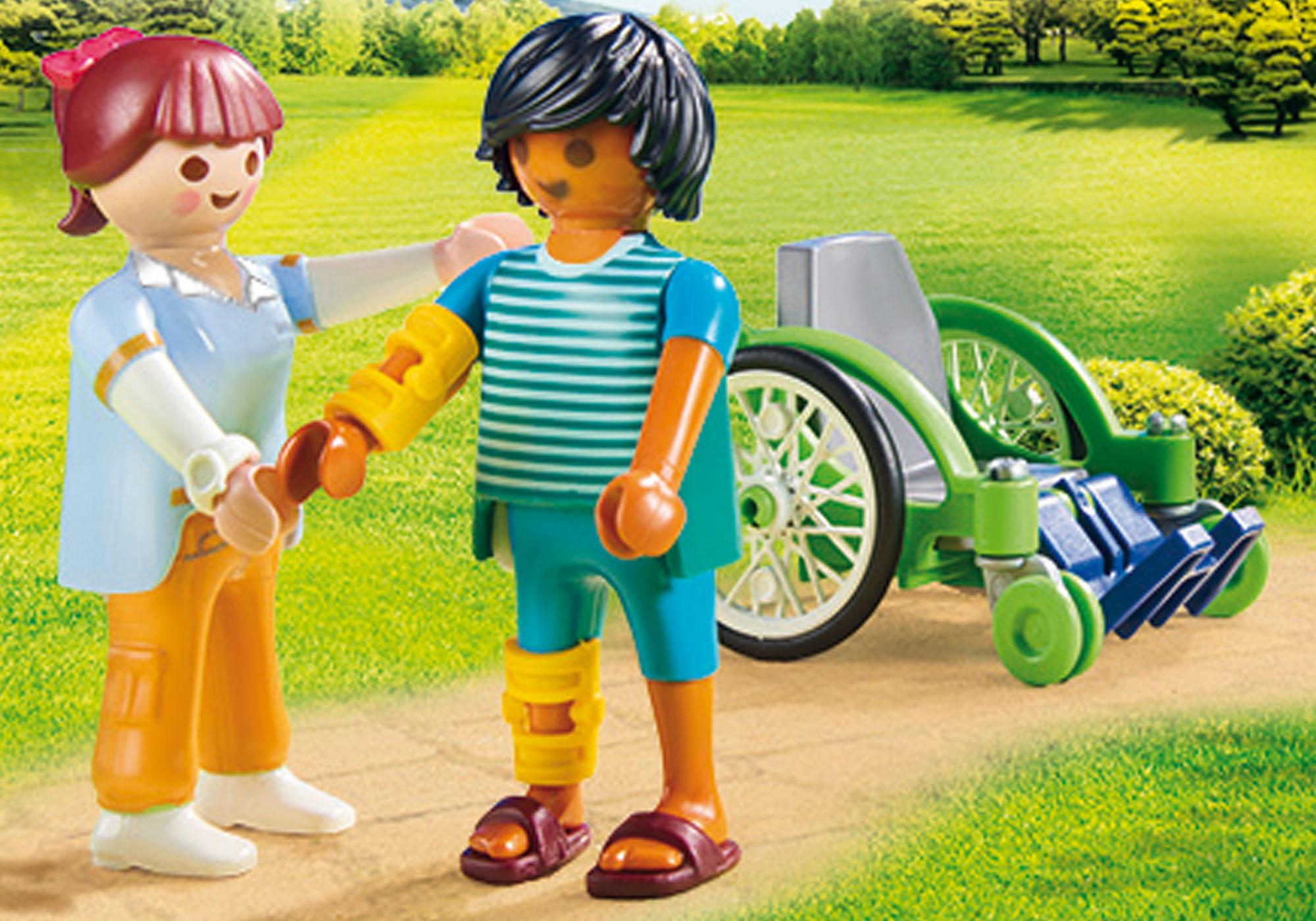 https://media.playmobil.com/i/playmobil/70193_product_extra1