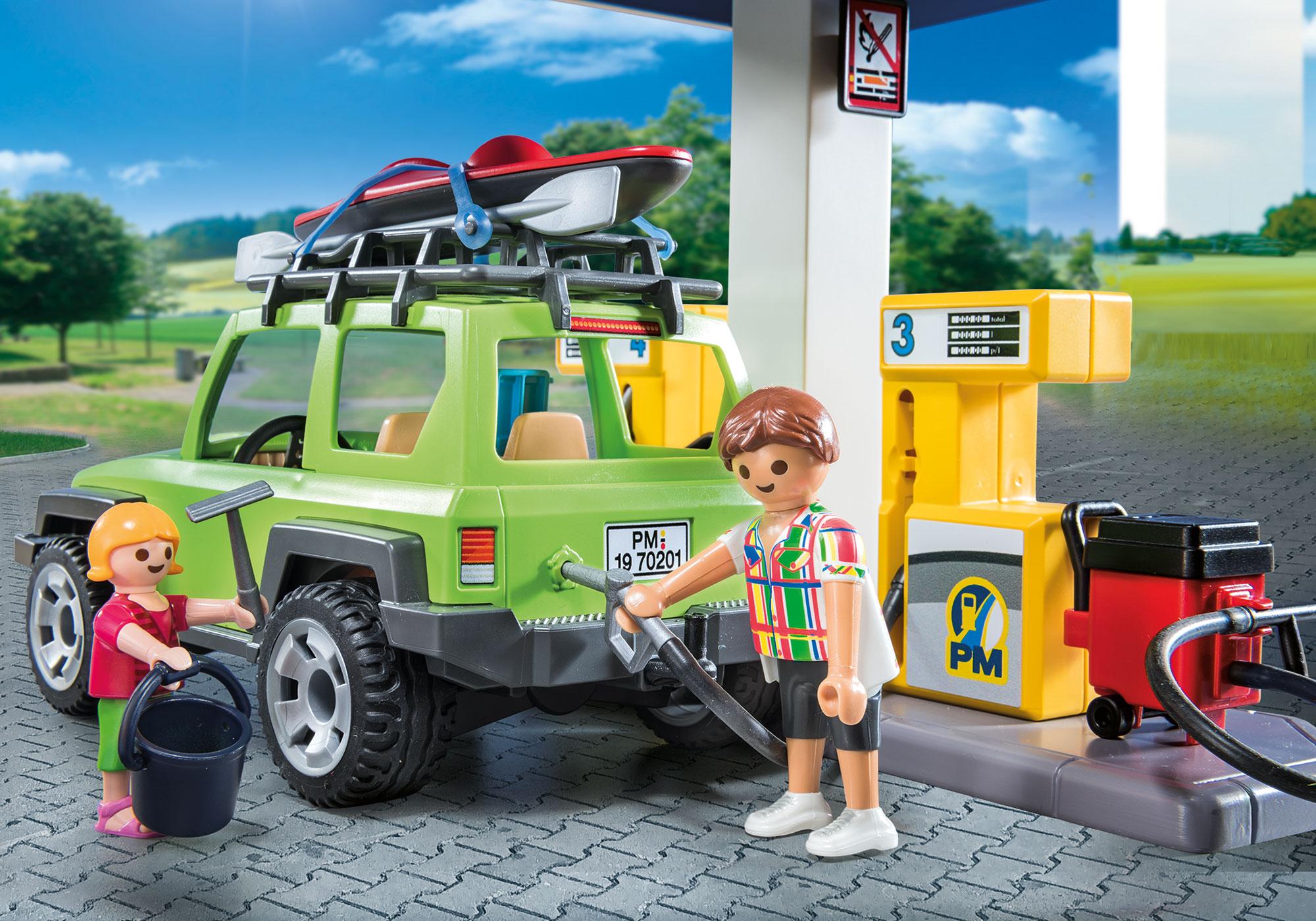 https://media.playmobil.com/i/playmobil/70201_product_extra4