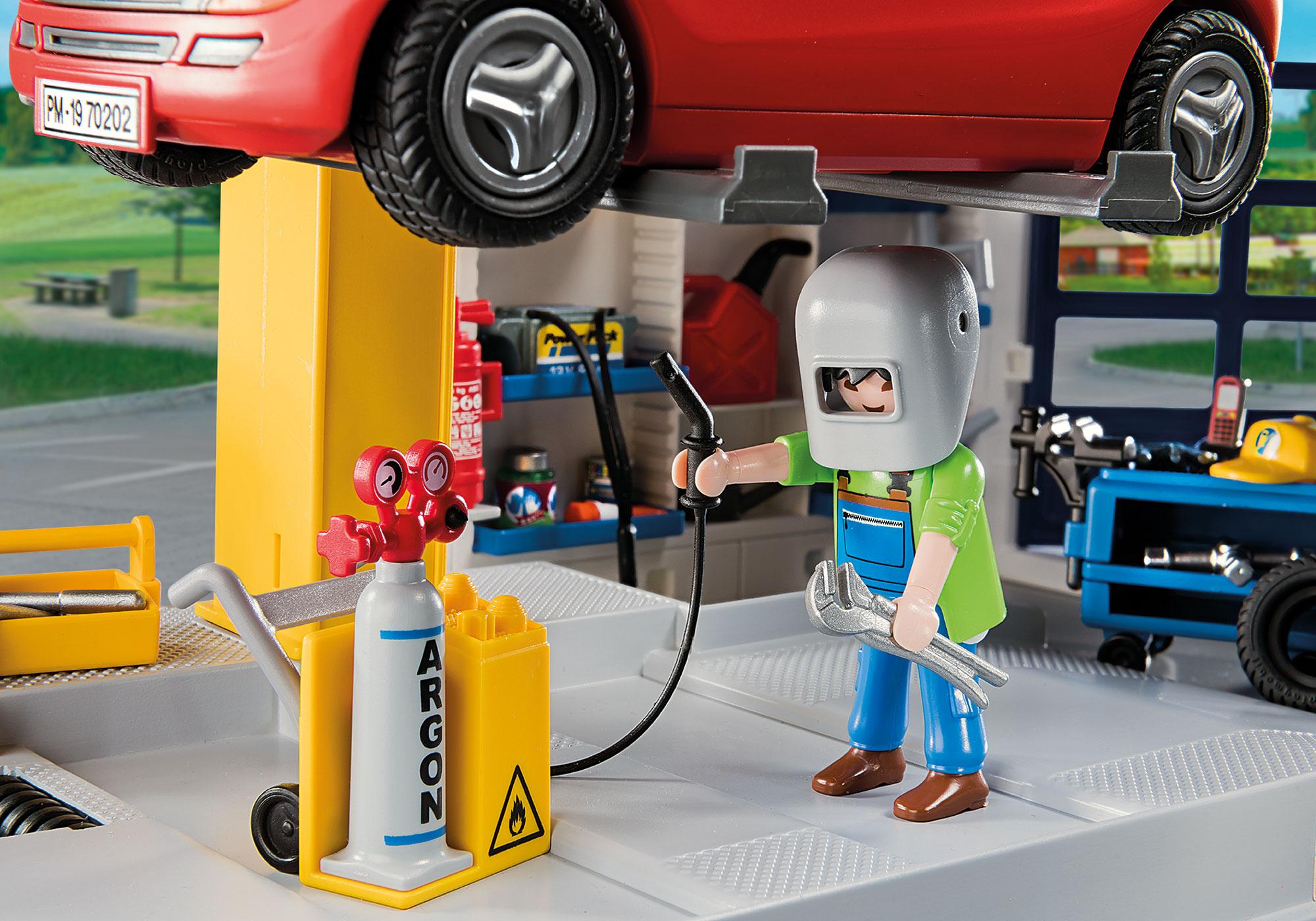 playmobil go kart garage