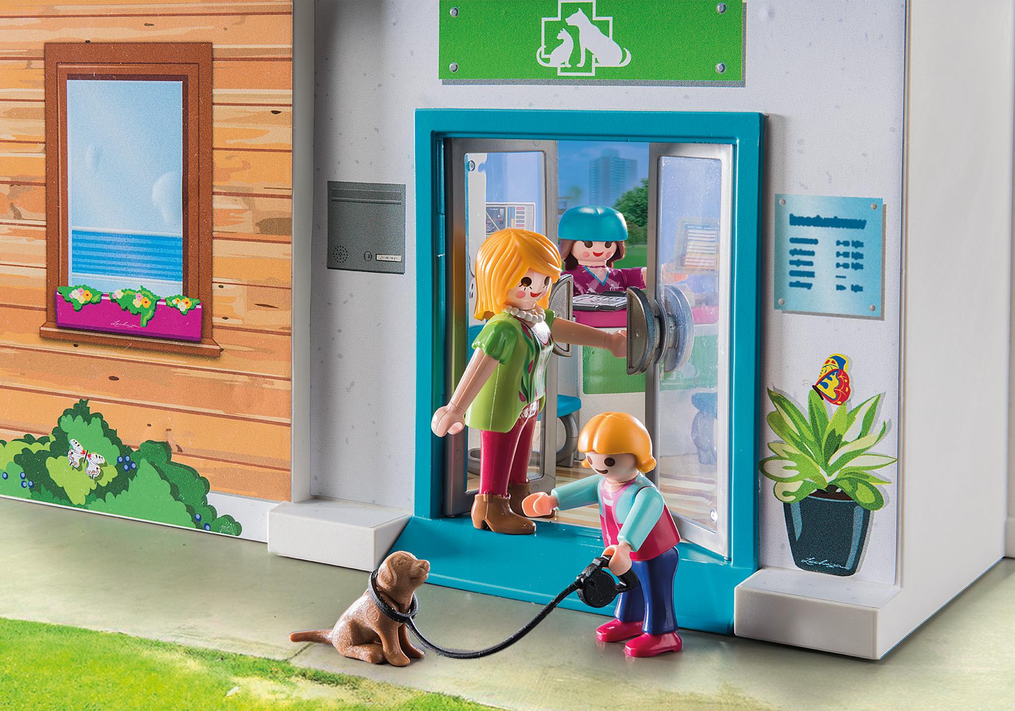 playmobil pet clinic