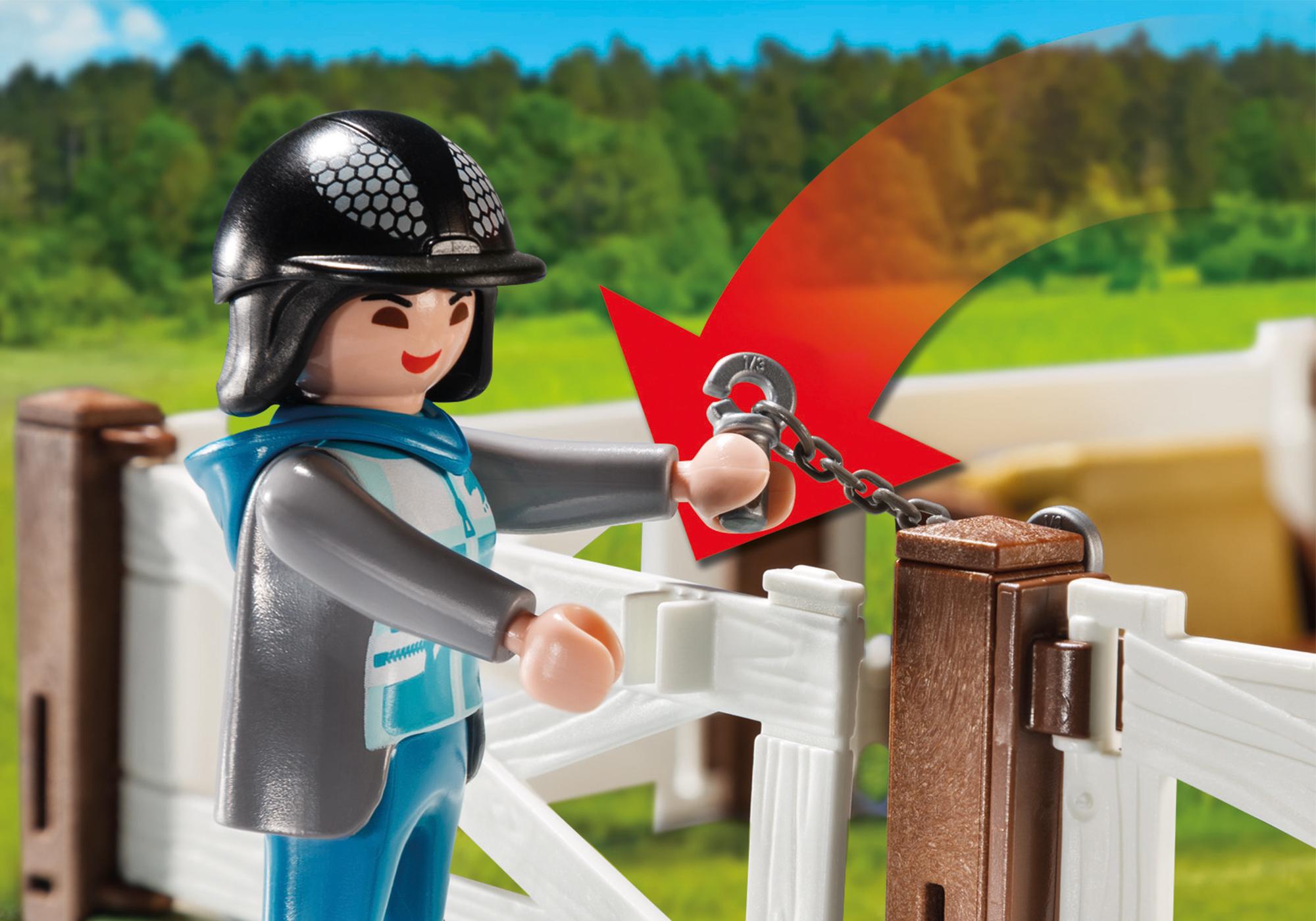 https://media.playmobil.com/i/playmobil/70325_product_extra1