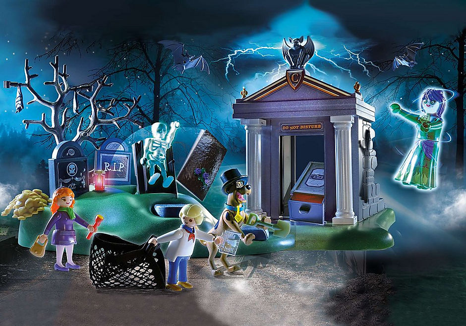 70362 SCOOBY-DOO! Adventure in the Cemetery detail image 1