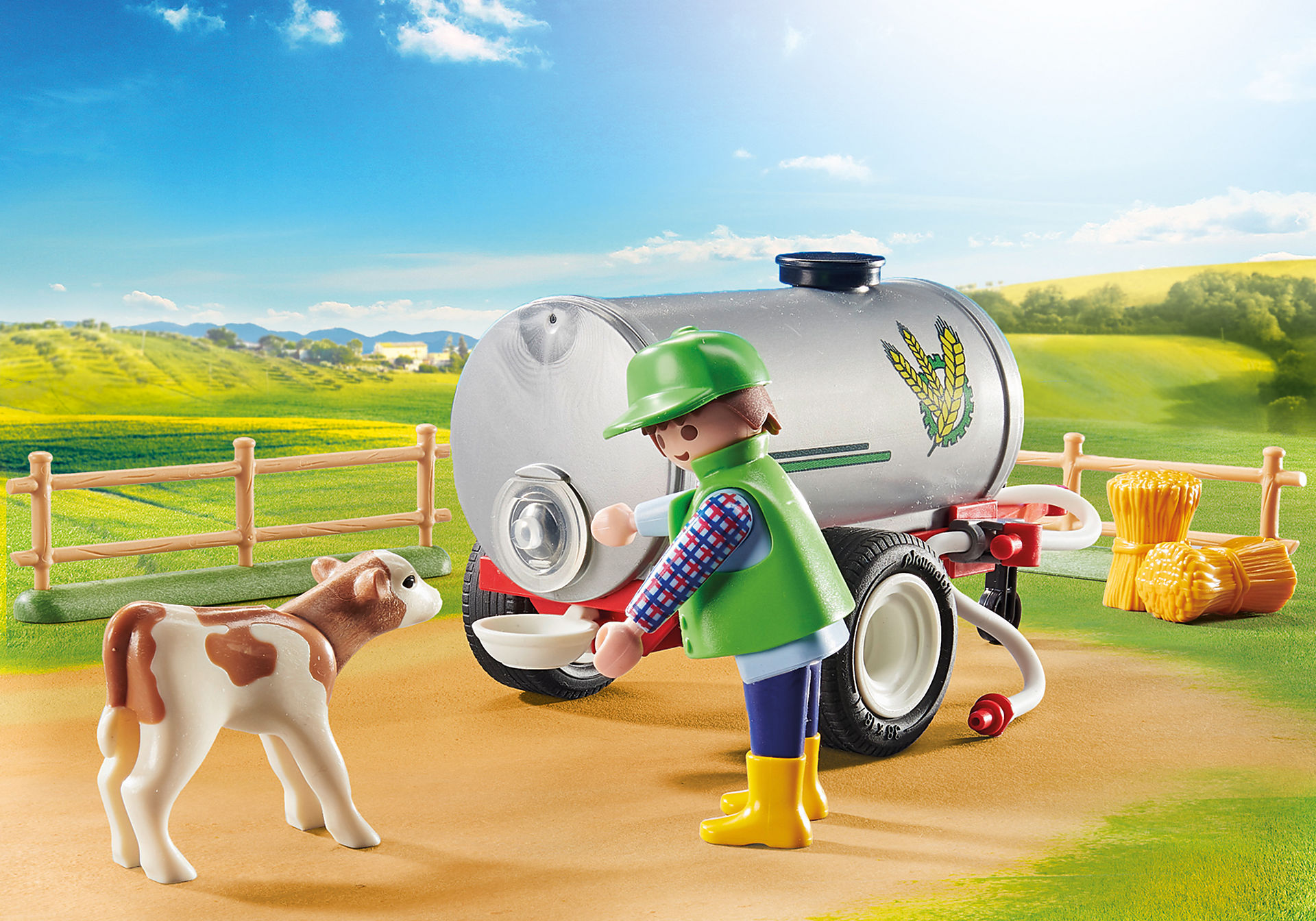 Loading Tractor with Water Tank - 70367 | PLAYMOBIL®