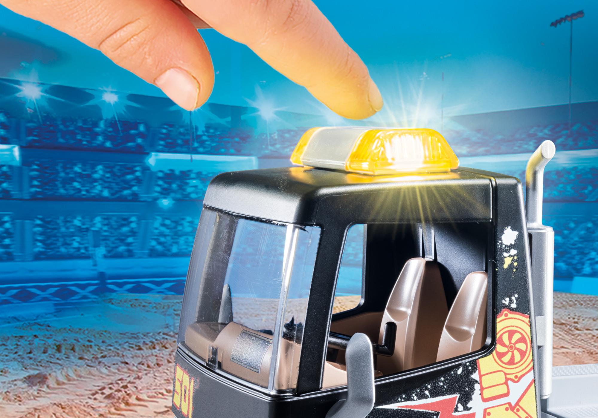 Jumbo Advent Calendar - Stunt Show - 70544 | PLAYMOBIL®