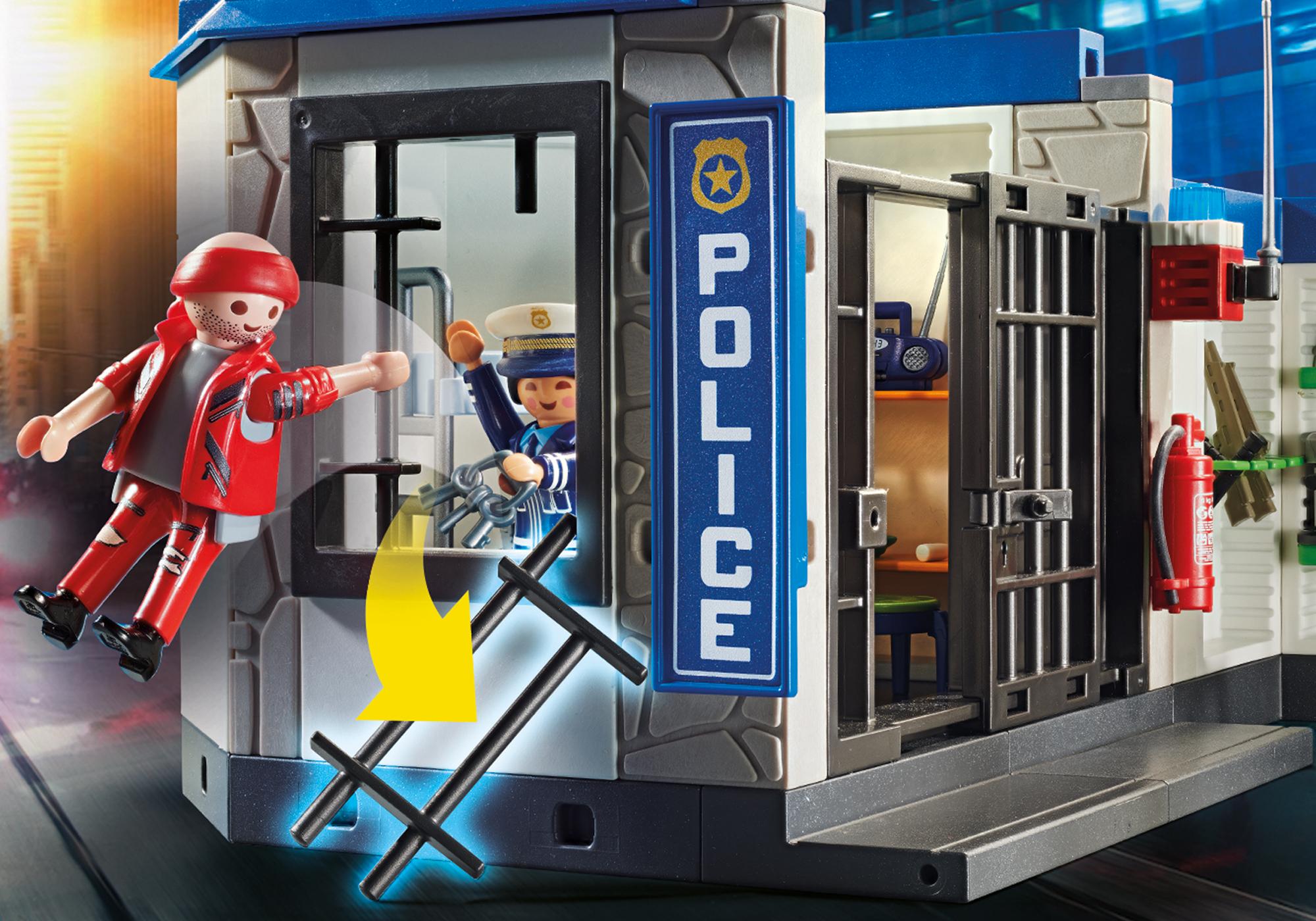 https://media.playmobil.com/i/playmobil/70568_product_extra1