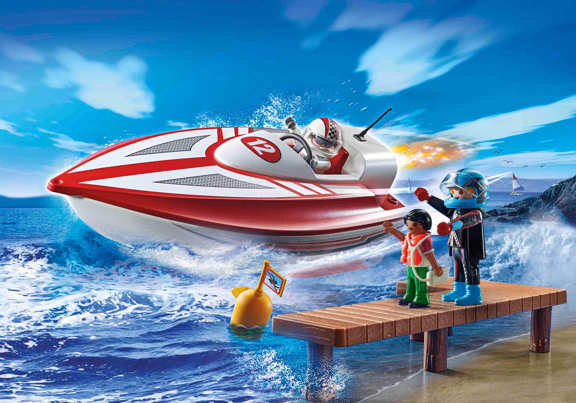70744 Bateau et moteur submersible