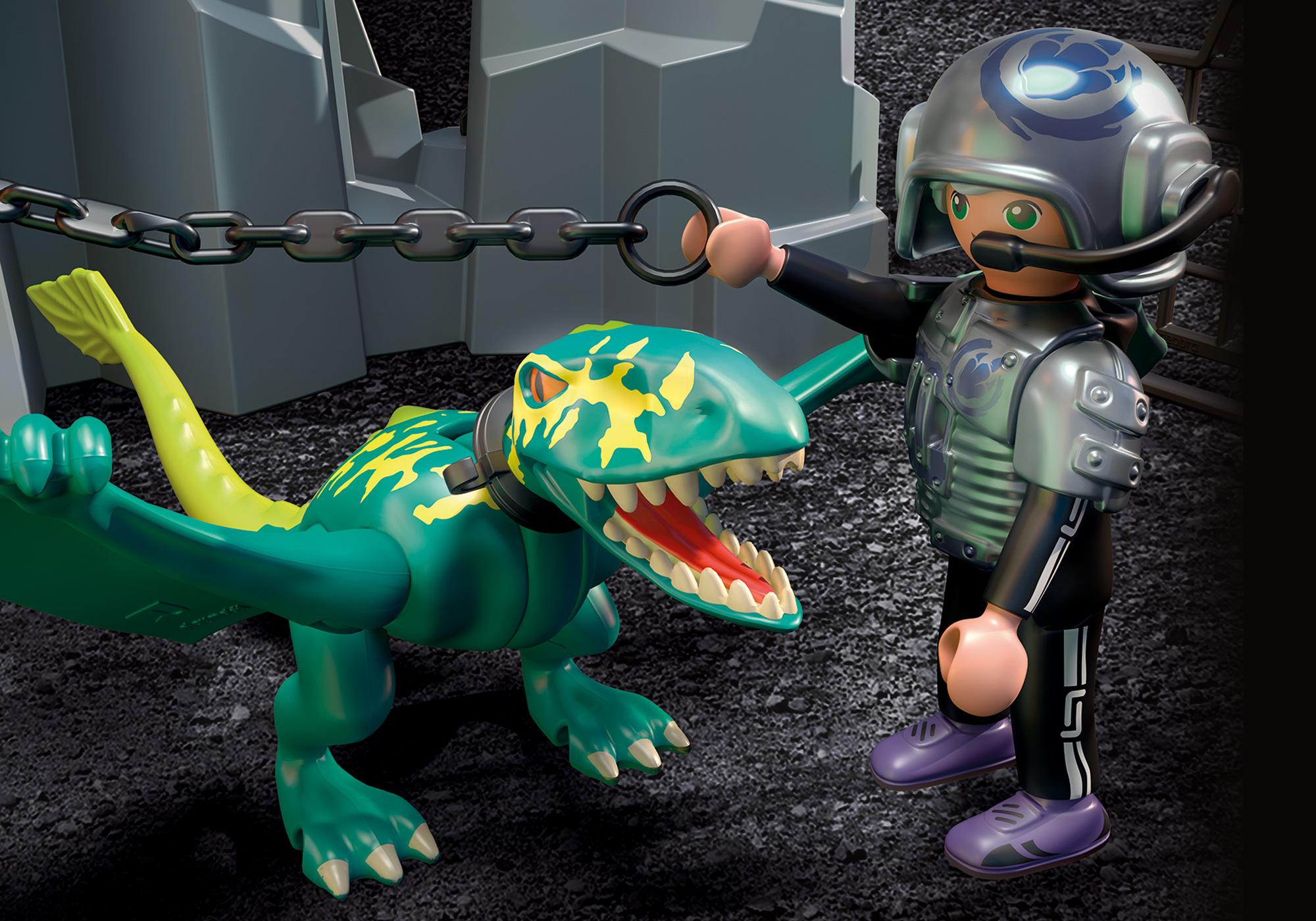 https://media.playmobil.com/i/playmobil/70925_product_extra4
