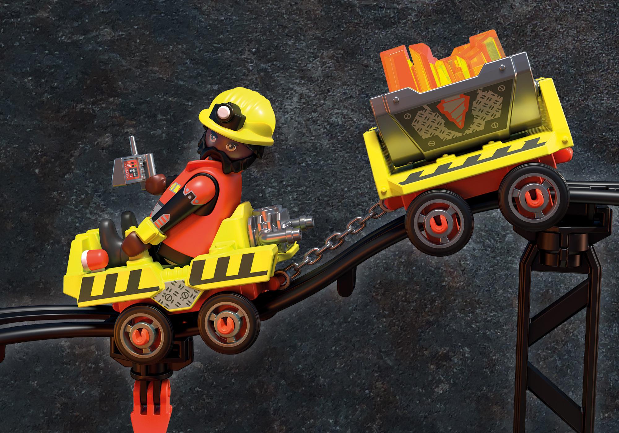 https://media.playmobil.com/i/playmobil/70925_product_extra5