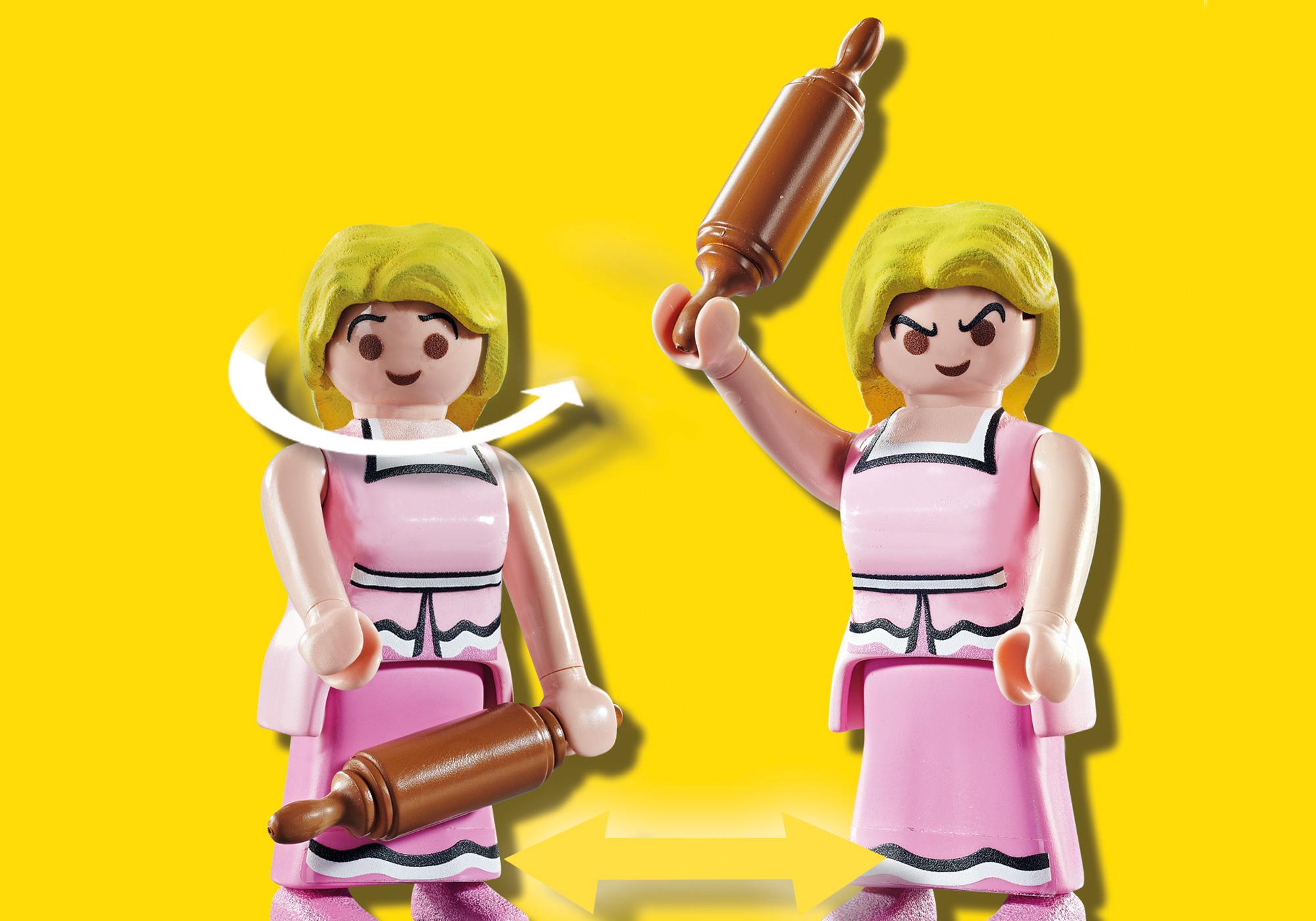 https://media.playmobil.com/i/playmobil/70932_product_extra1