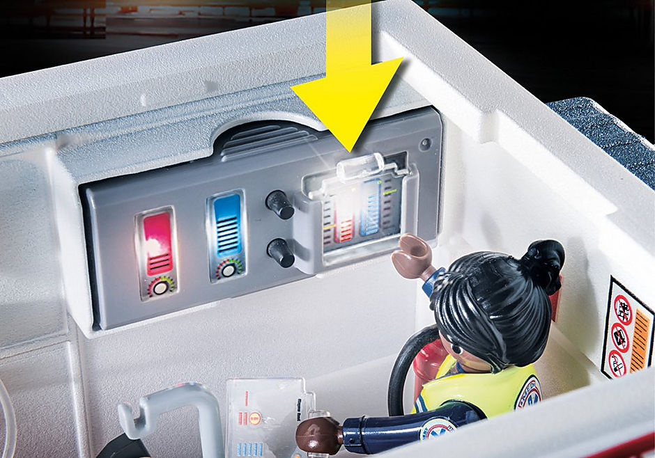 70936 Rescue Vehicles: Ambulance with Lights and Sound detail image 6