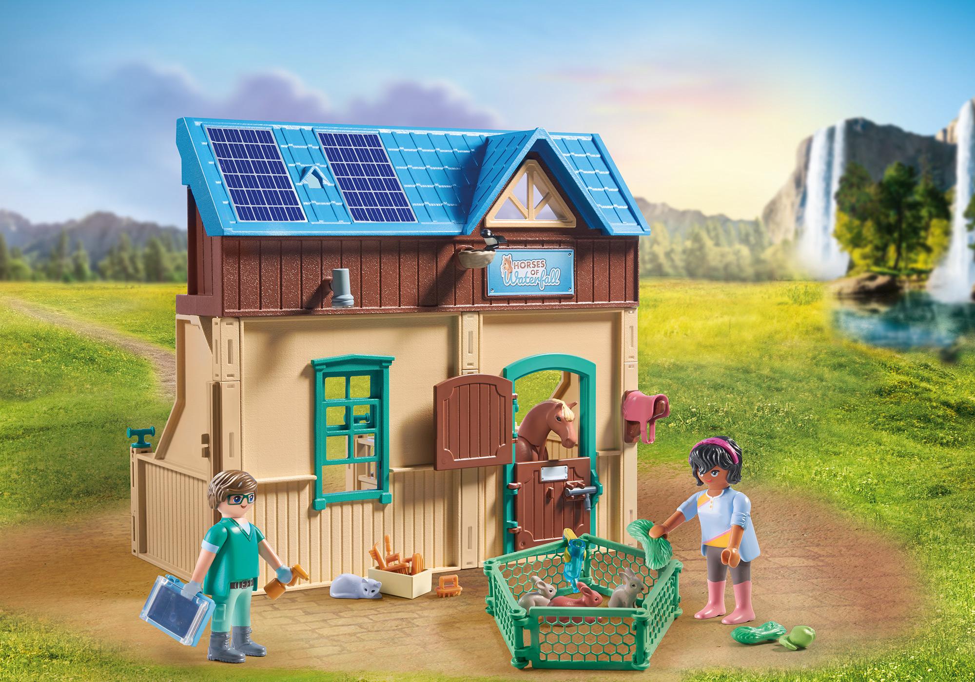 https://media.playmobil.com/i/playmobil/71352_product_extra3
