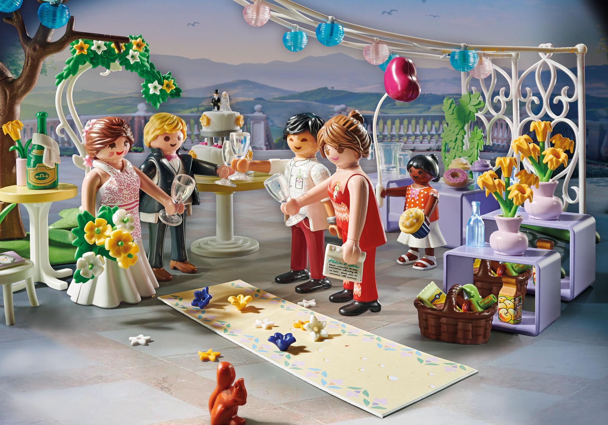 https://media.playmobil.com/i/playmobil/71365_product_extra1